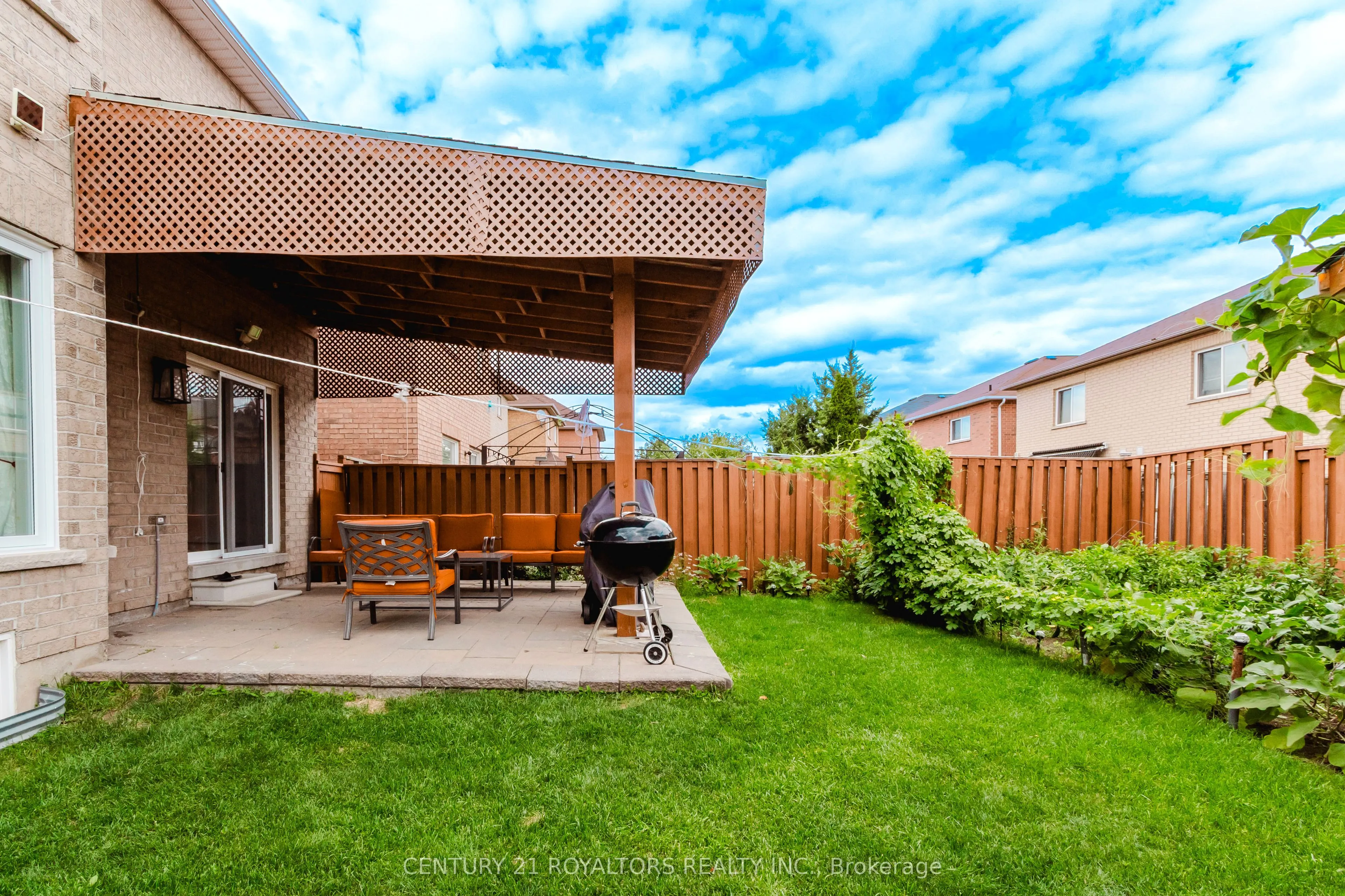 19 OXTAIL Lane