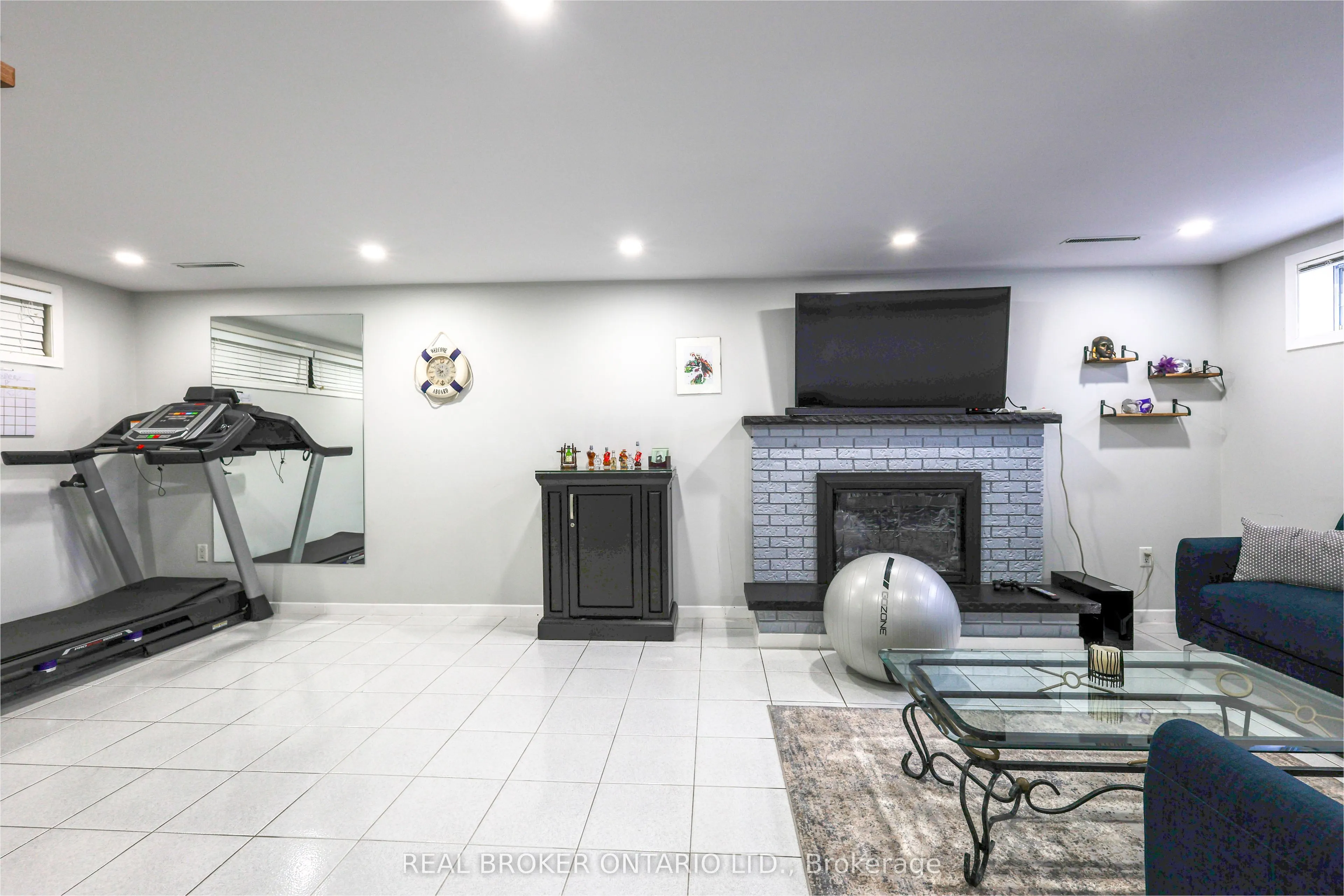 230 Mcgill Street