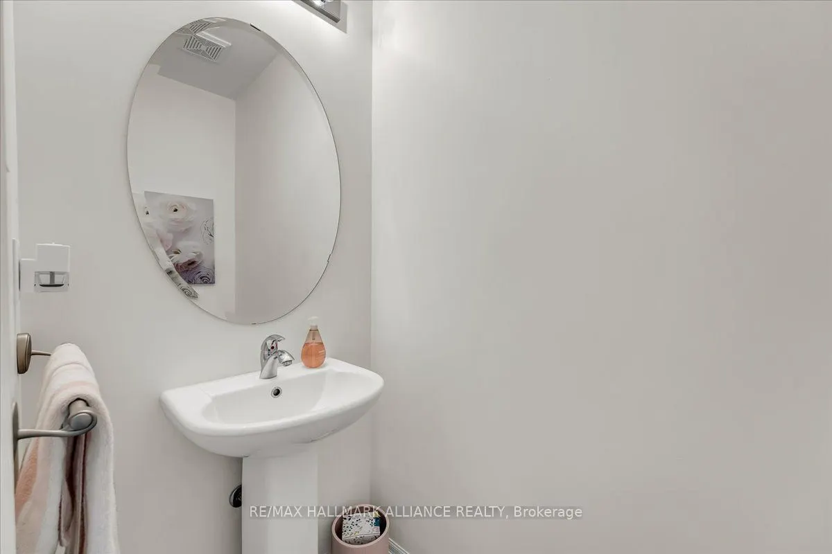 1011 Deta Road, #701