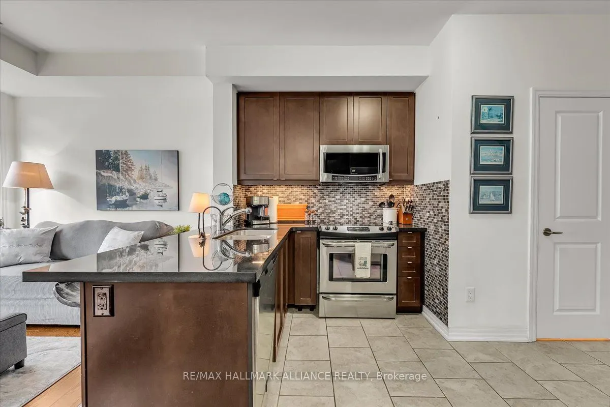 1011 Deta Road, #701