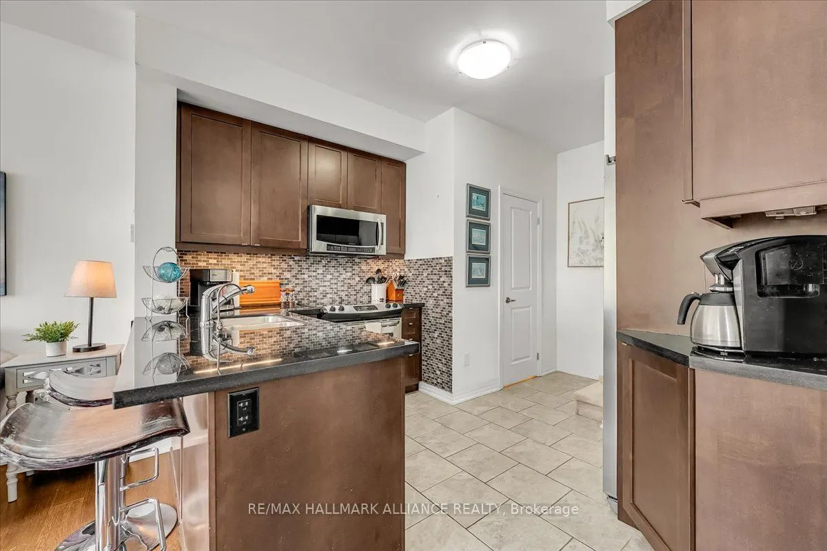 1011 Deta Road, #701