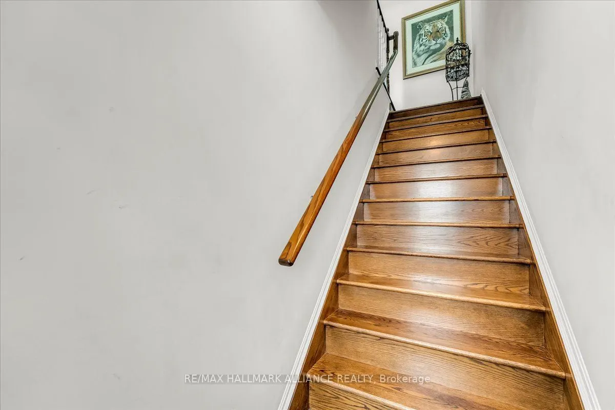 1011 Deta Road, #701