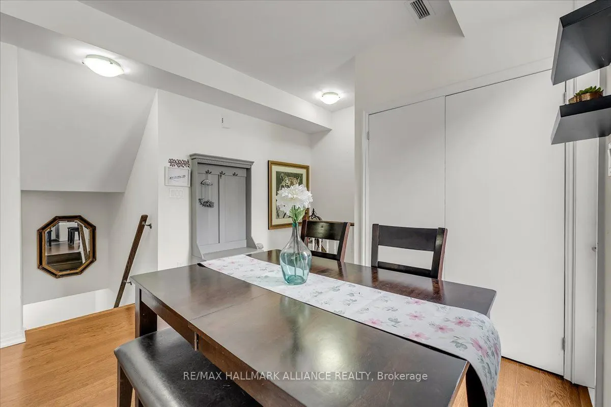 1011 Deta Road, #701