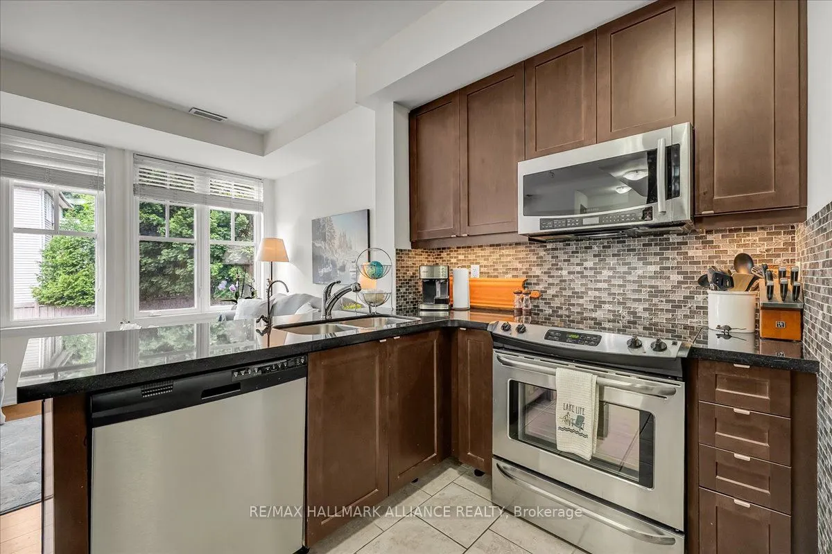 1011 Deta Road, #701
