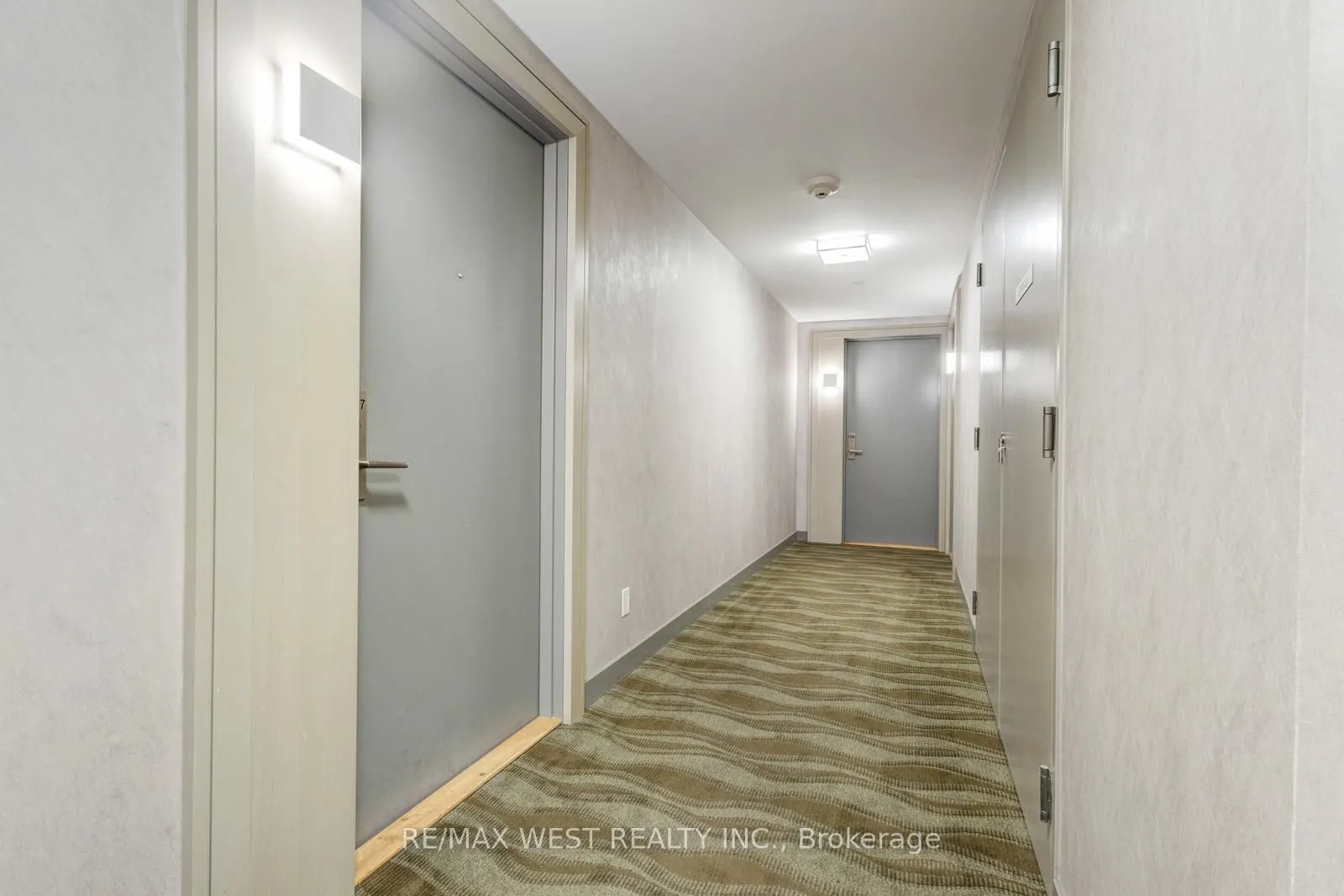 56 Annie Craig Drive, #1707