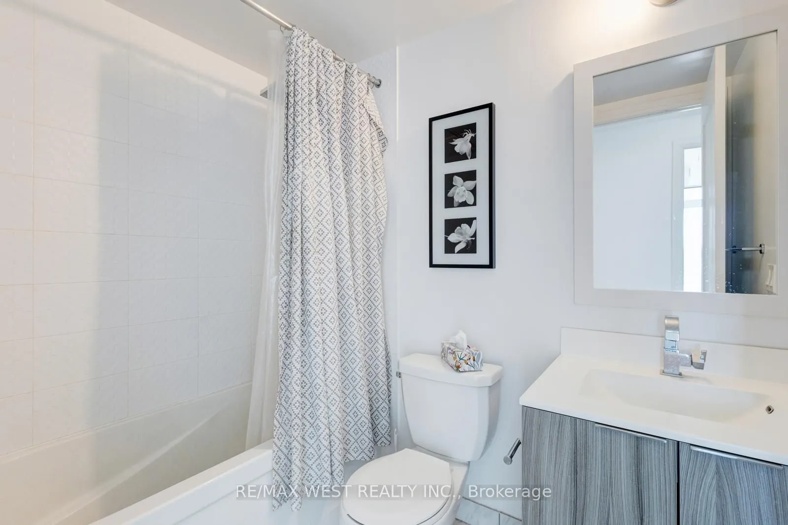56 Annie Craig Drive, #1707