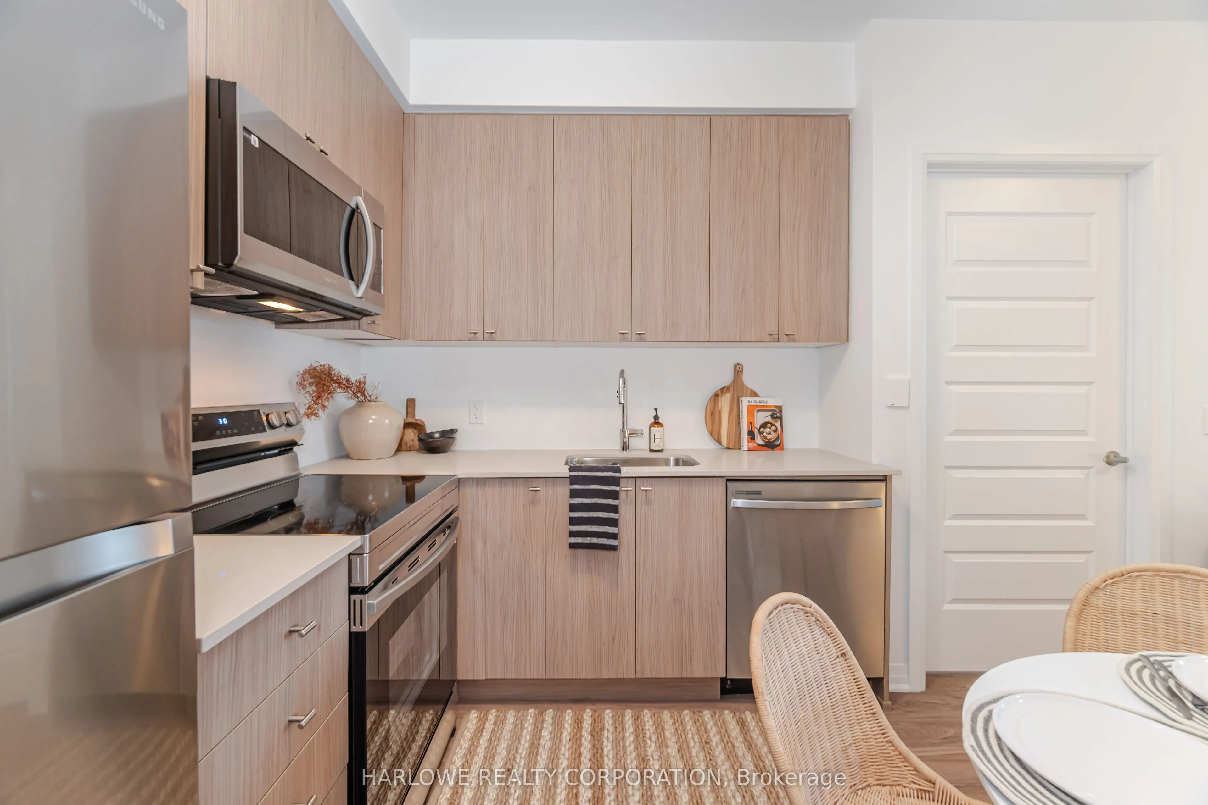 490 Gordon Krantz Avenue, #513