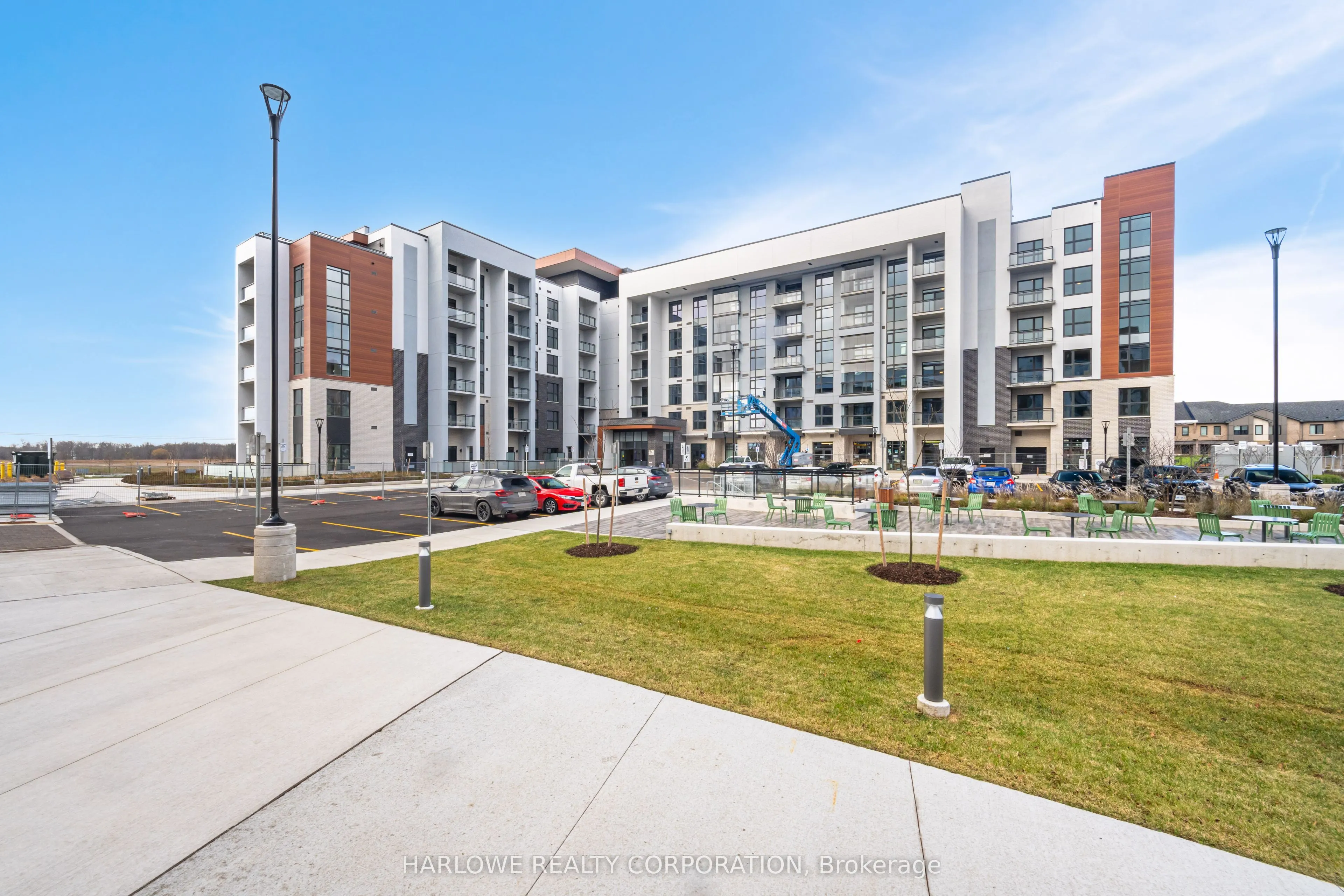 490 Gordon Krantz Avenue, #513