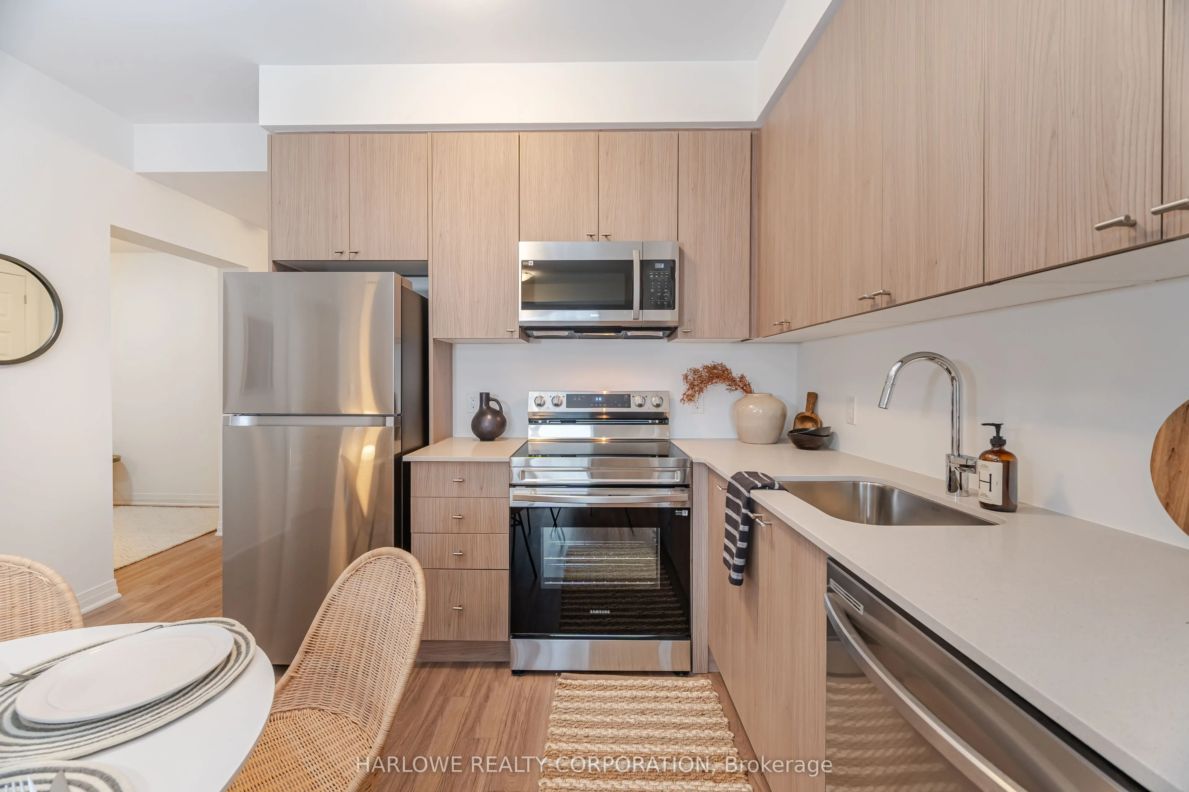 490 Gordon Krantz Avenue, #513