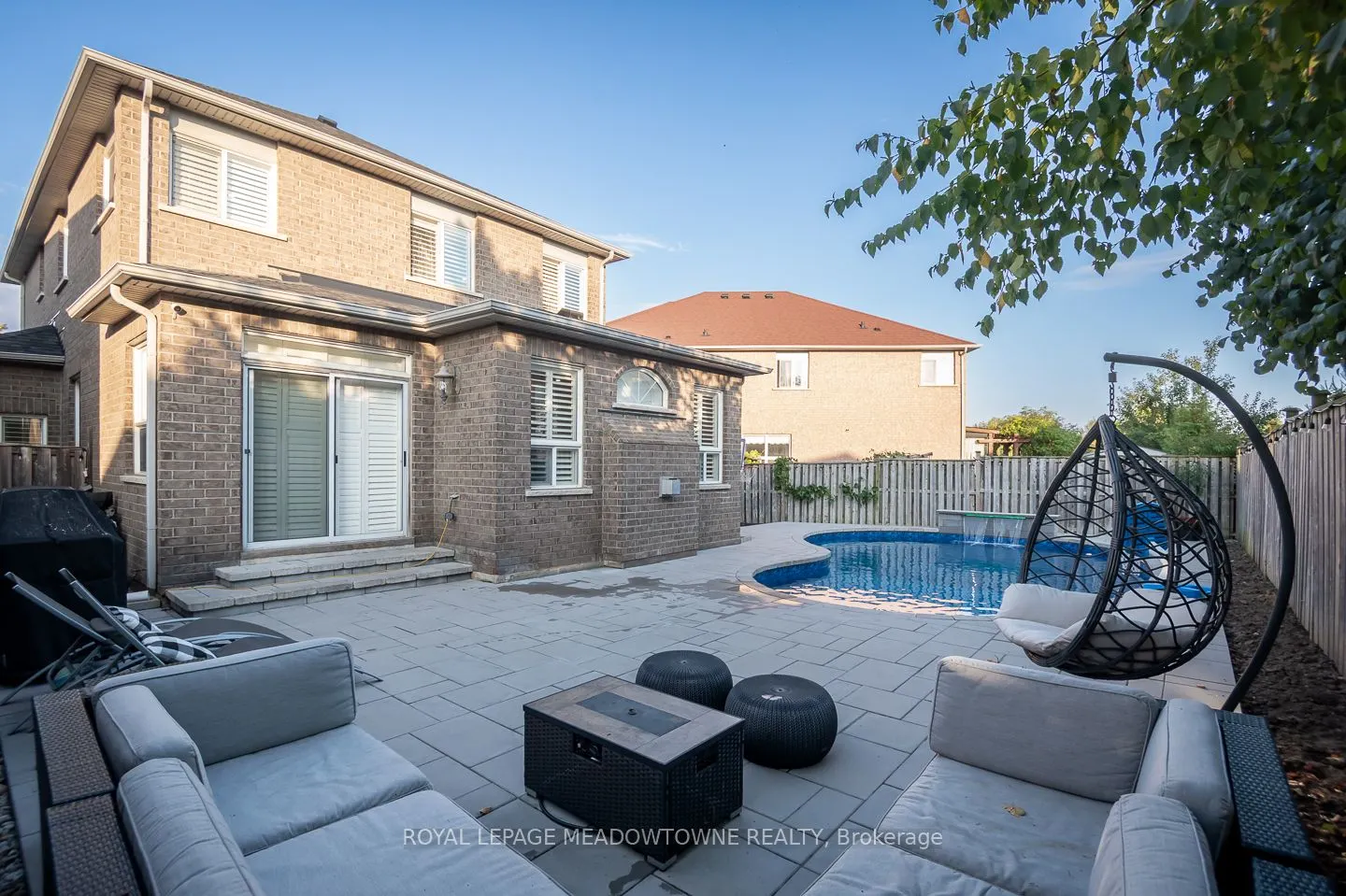 371 Alexander Crescent