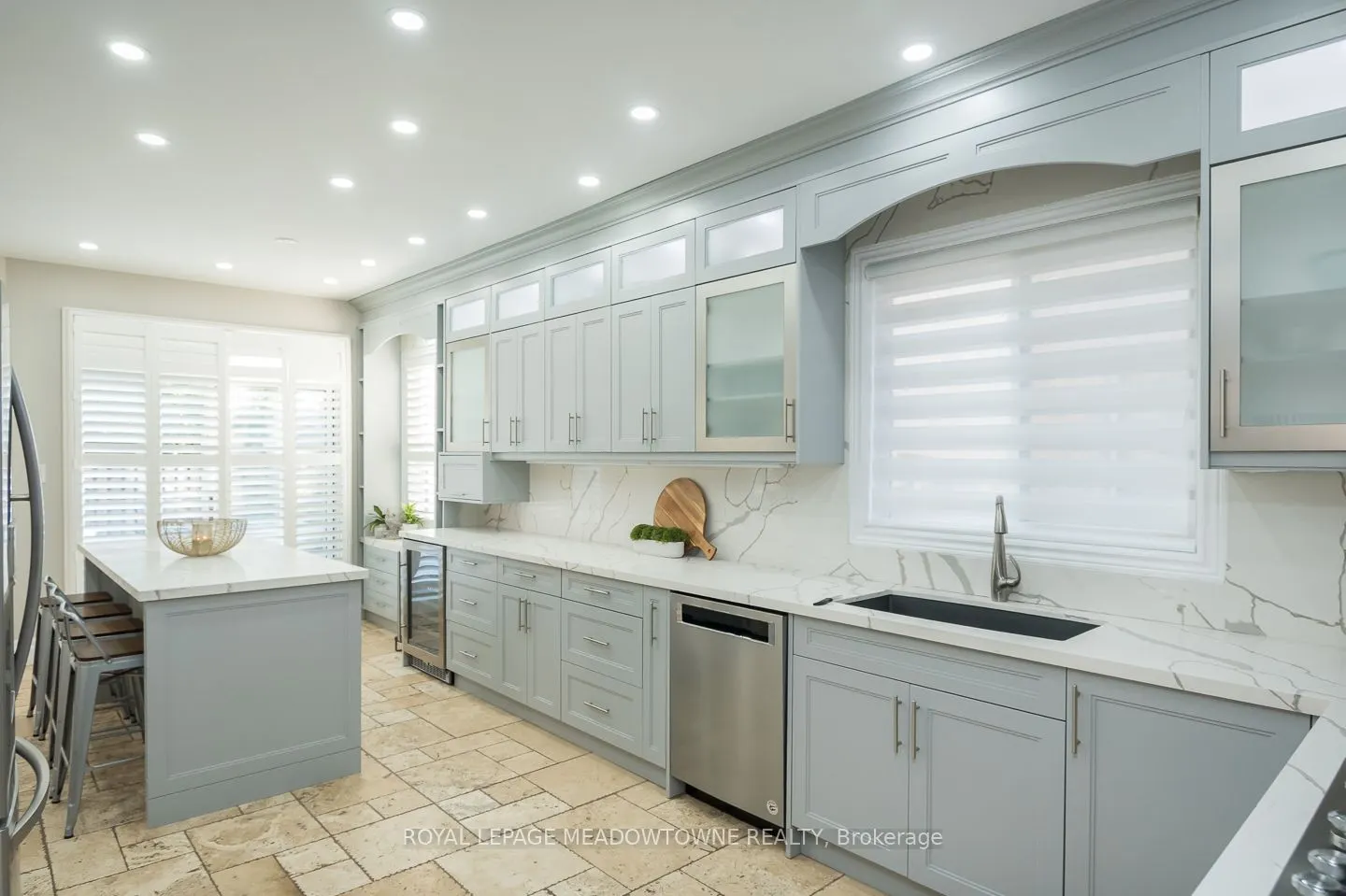 371 Alexander Crescent