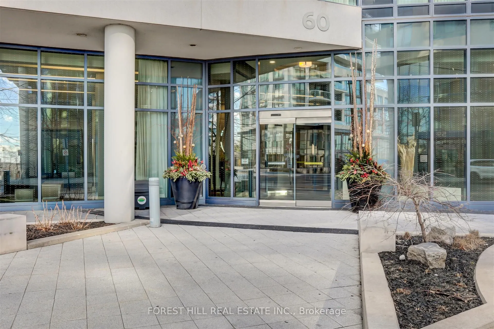 60 Annie Craig Drive, #614