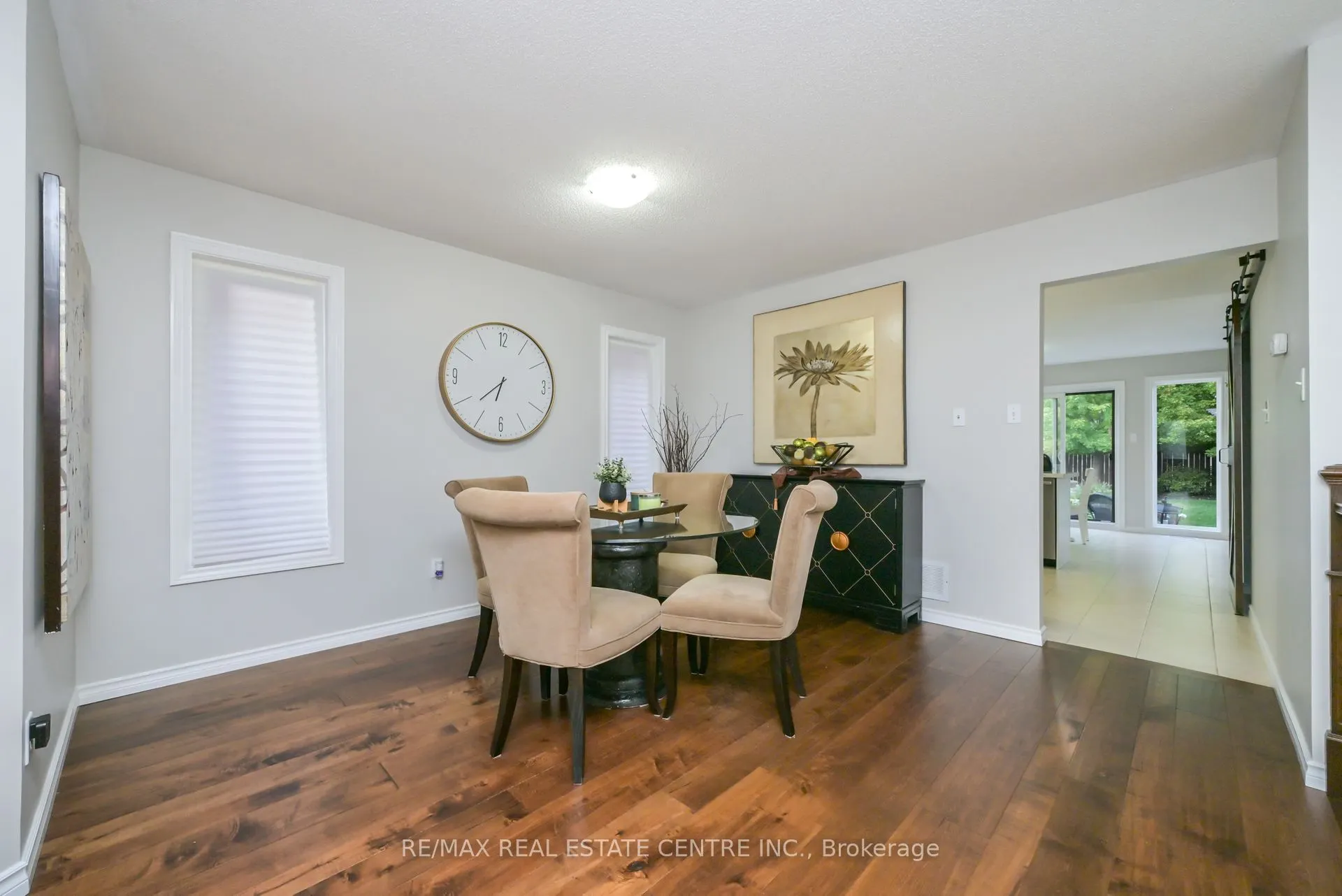 96 Lauchlin Crescent
