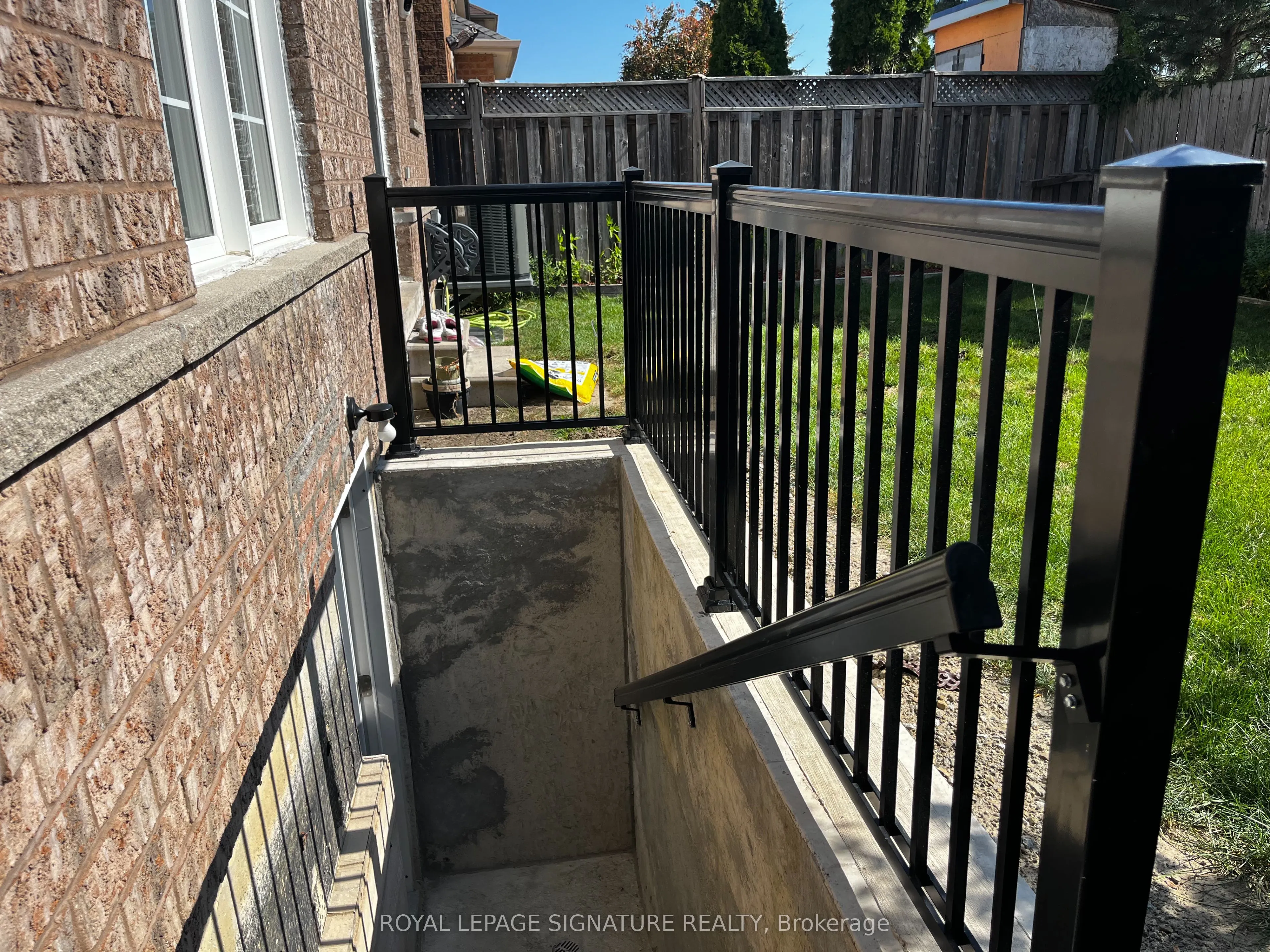 21 Sewells Lane
