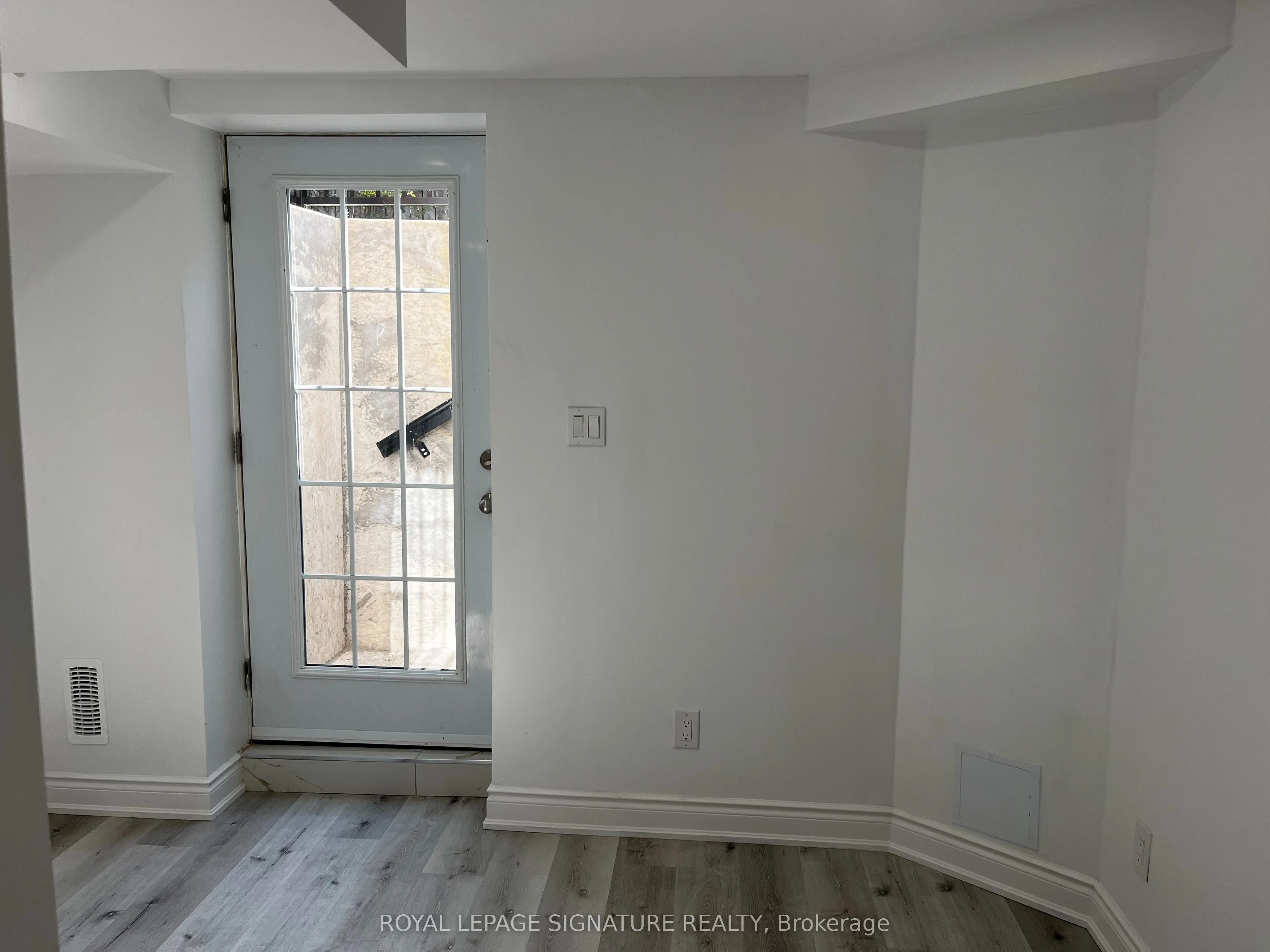 21 Sewells Lane