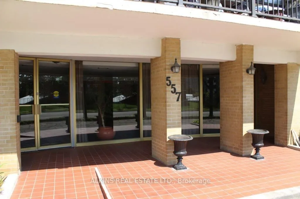 557 The East Mall, #501