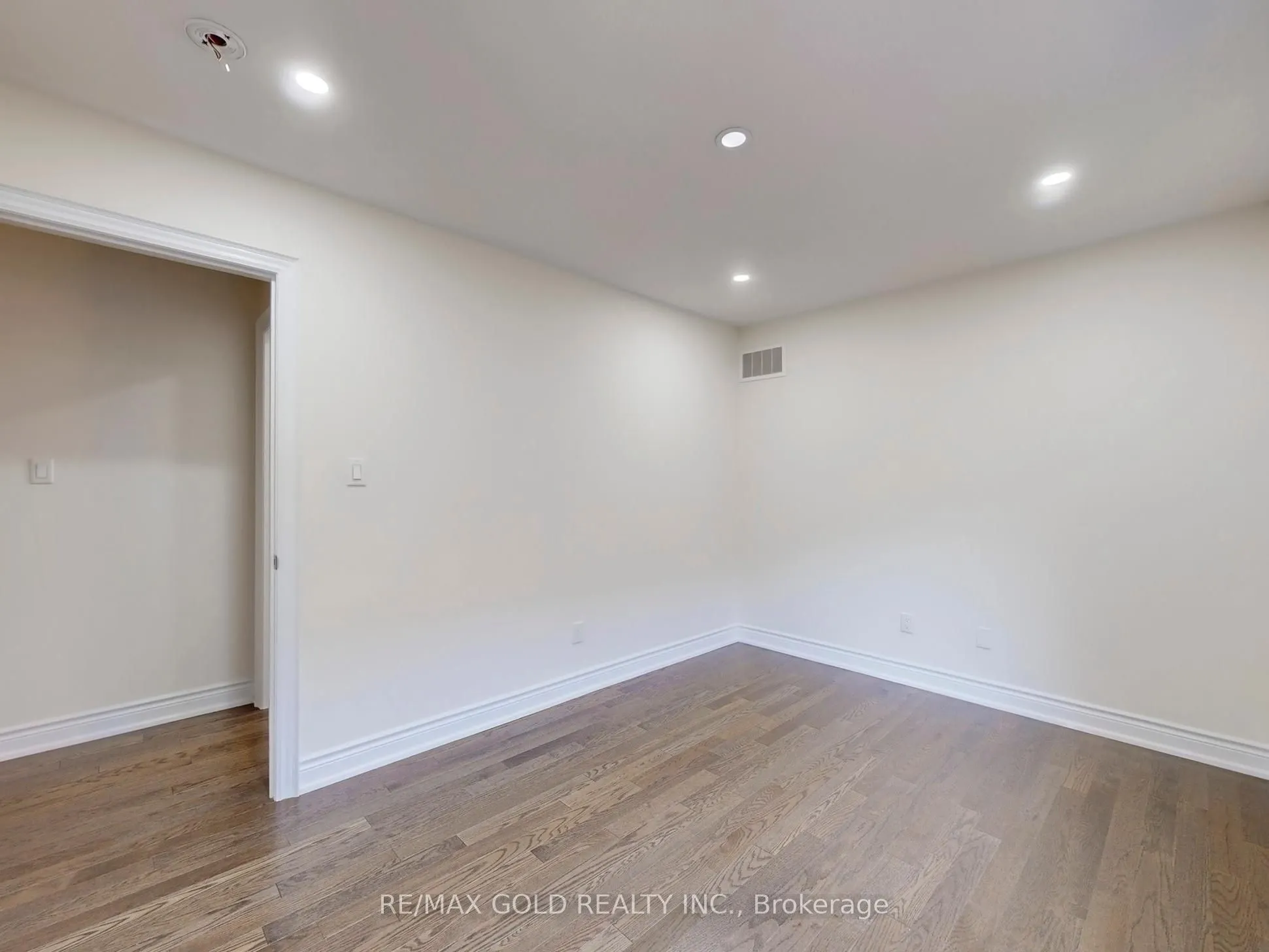 22 Hubbell Road