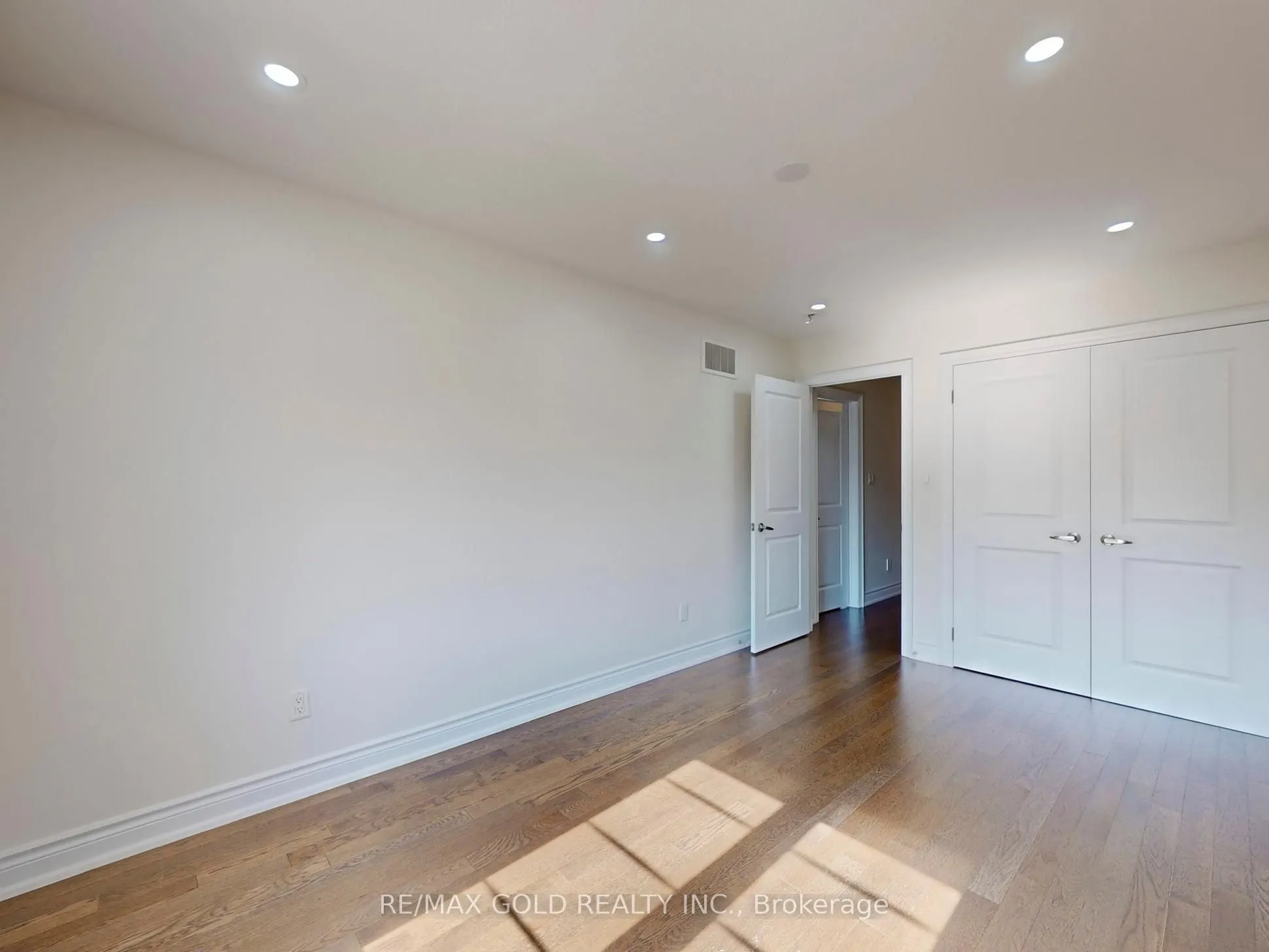 22 Hubbell Road