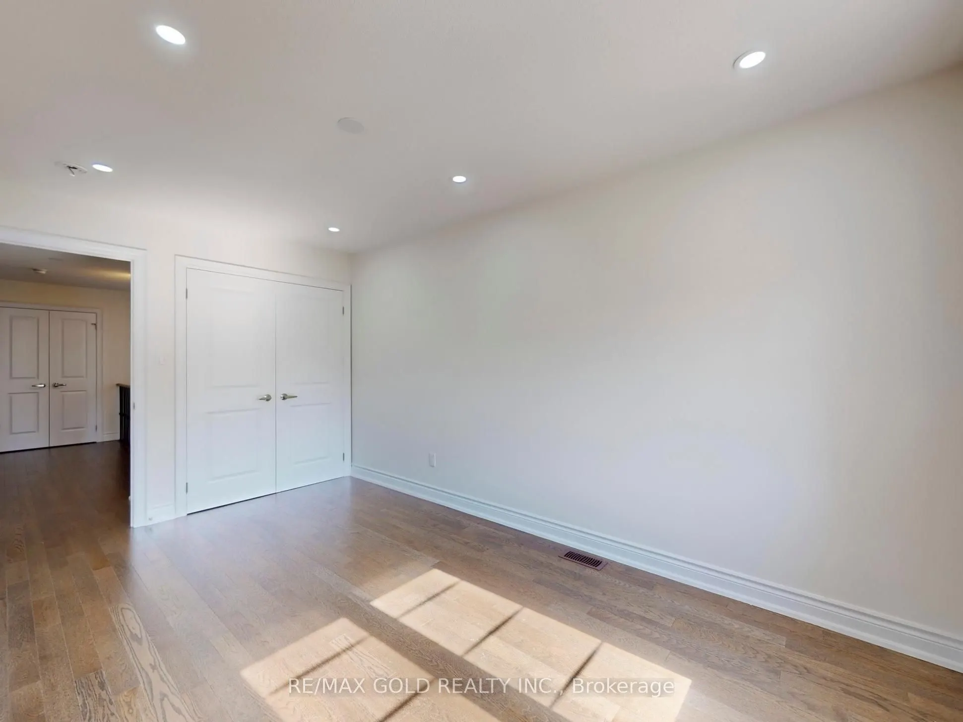 22 Hubbell Road