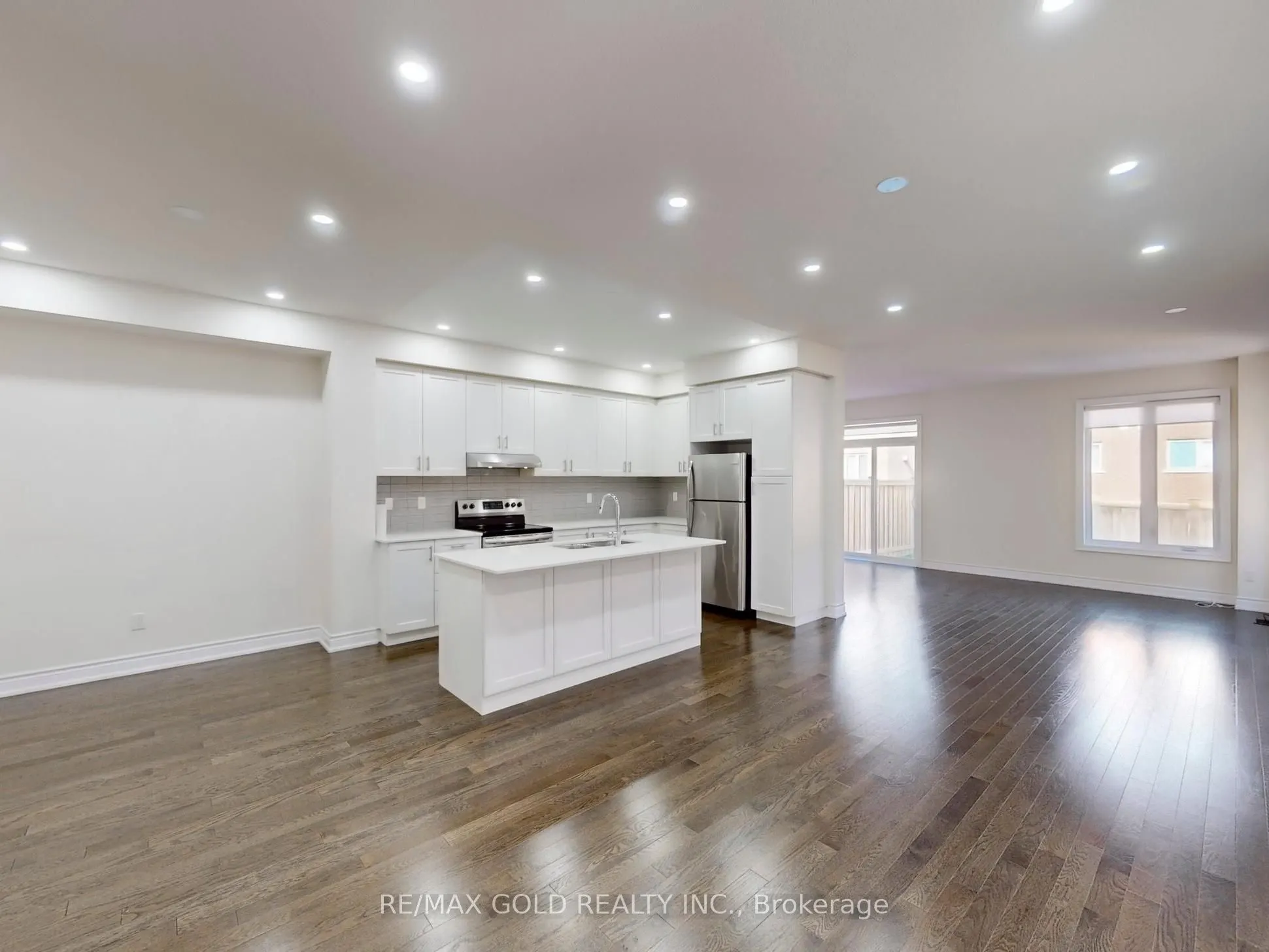 22 Hubbell Road