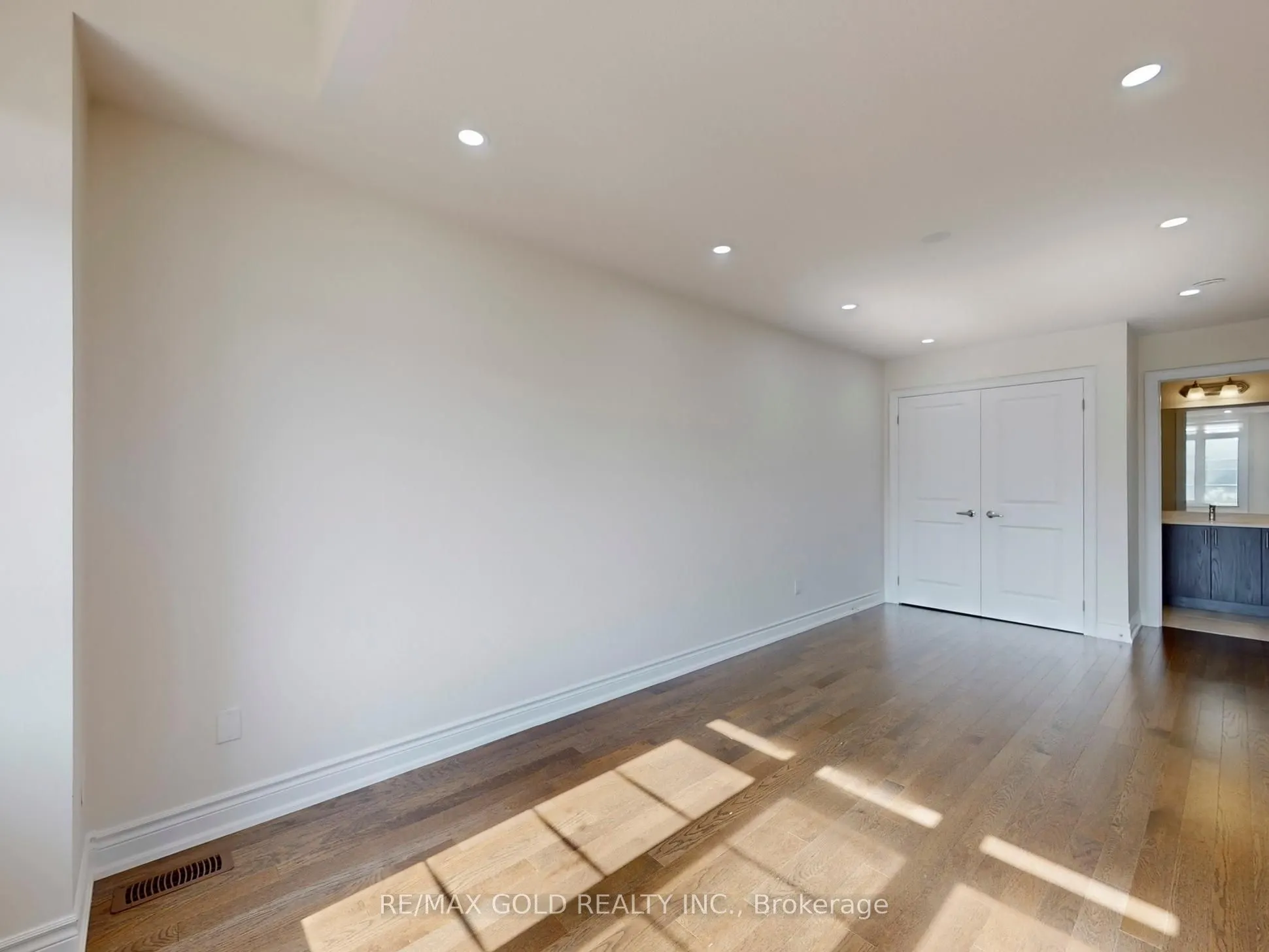 22 Hubbell Road