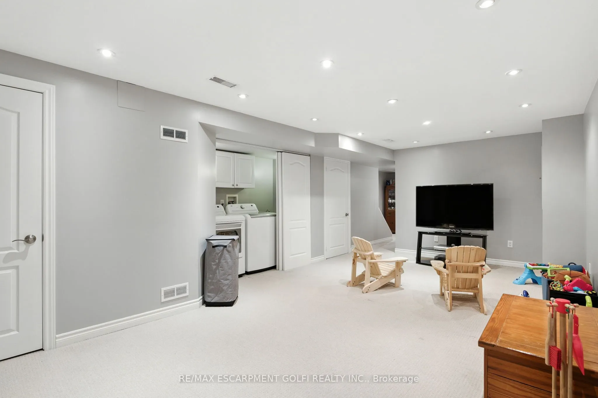 710 Spring Gardens Road, #41