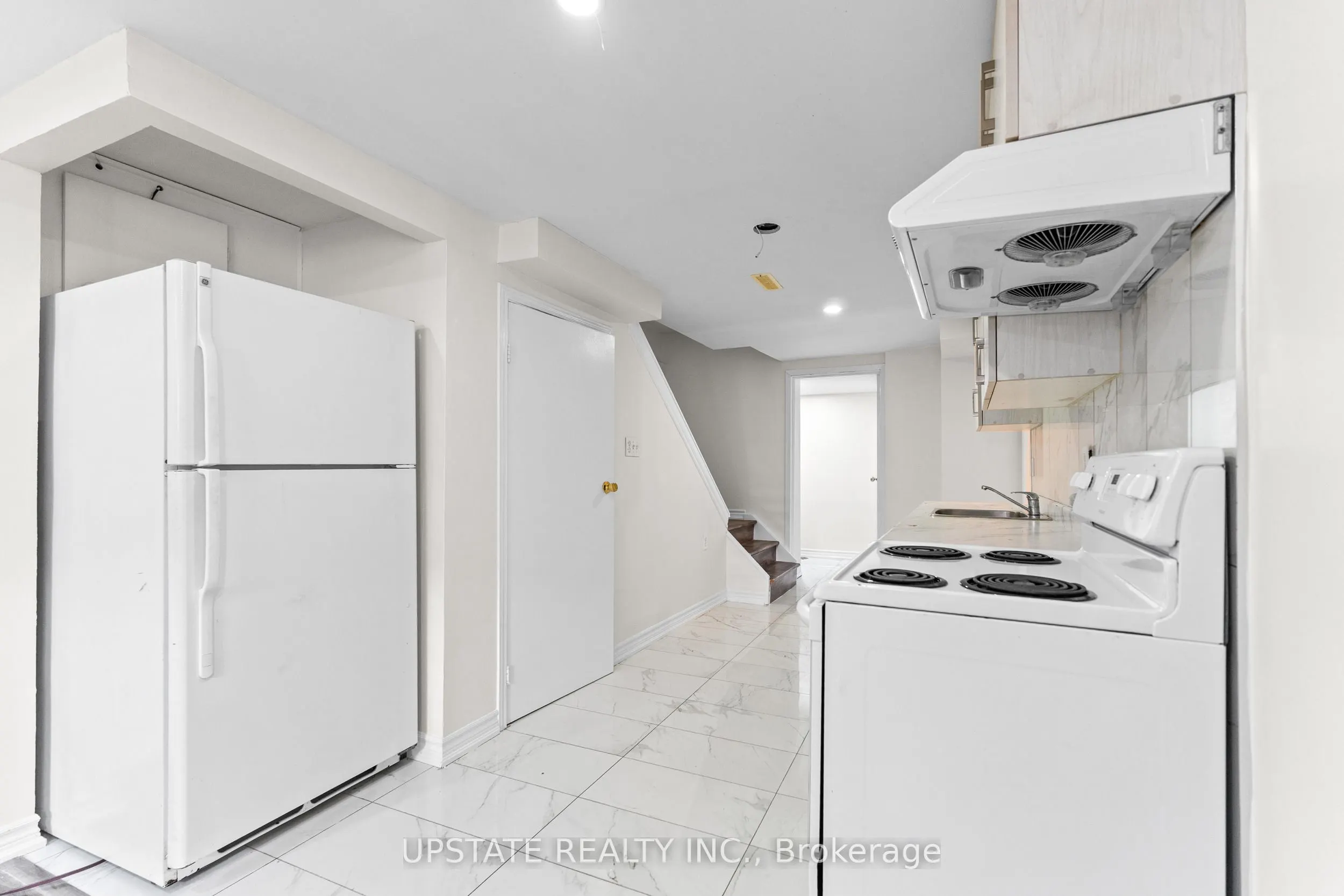 75 Winterfold Drive