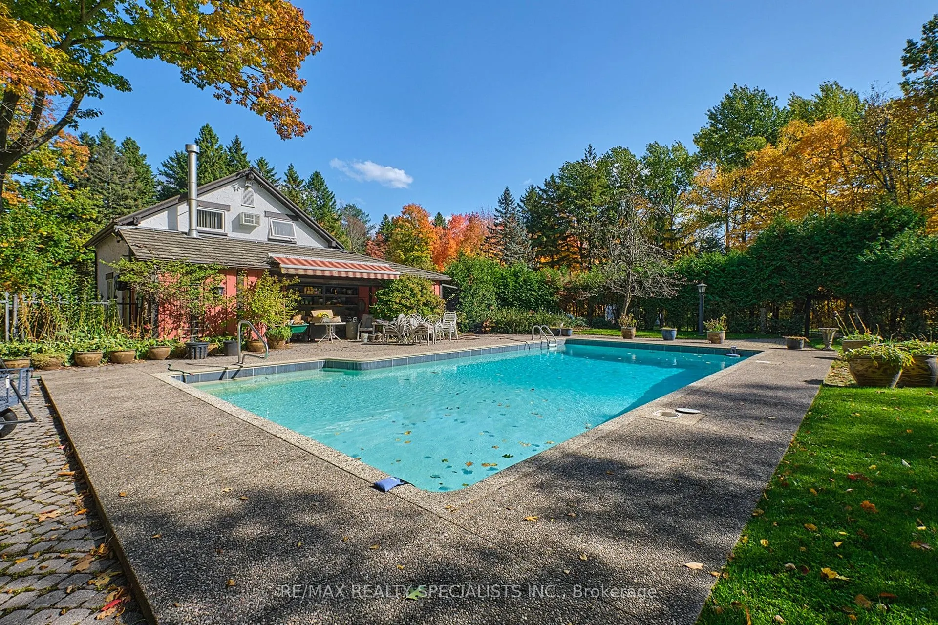 1251 Britannia Road