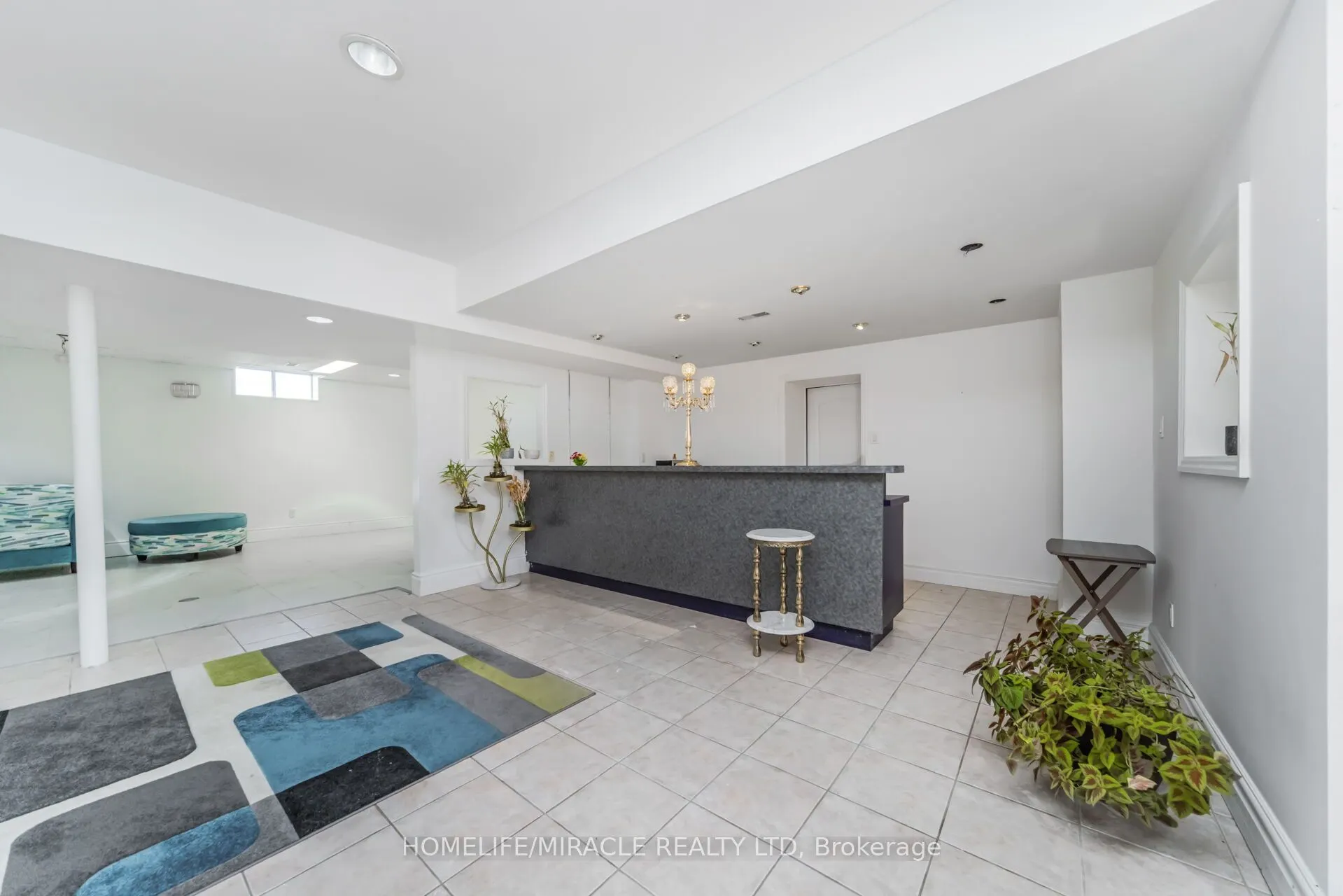 21 Bowman Avenue