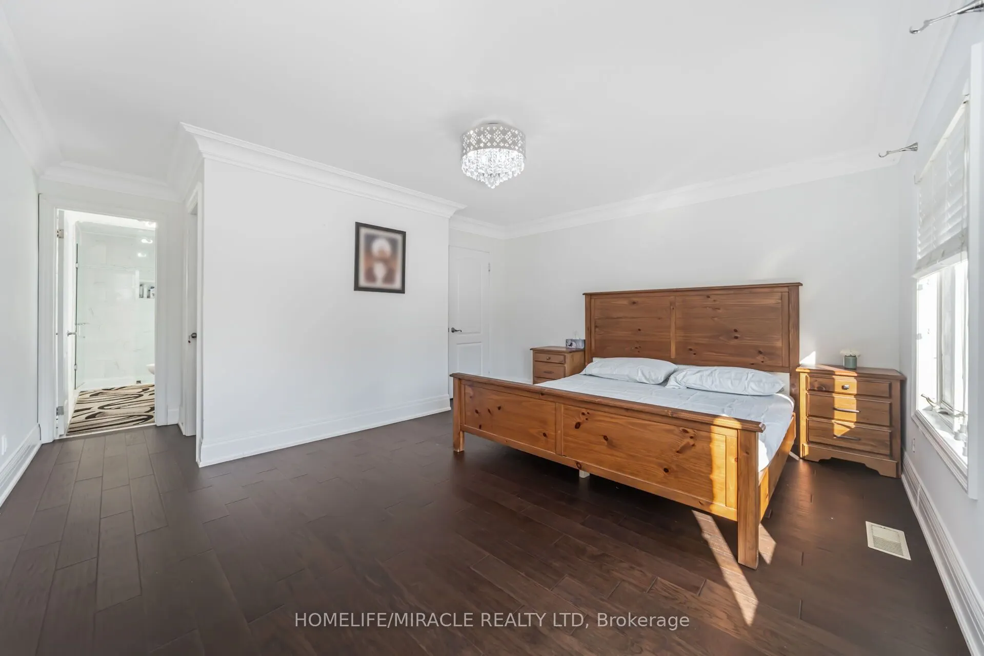21 Bowman Avenue