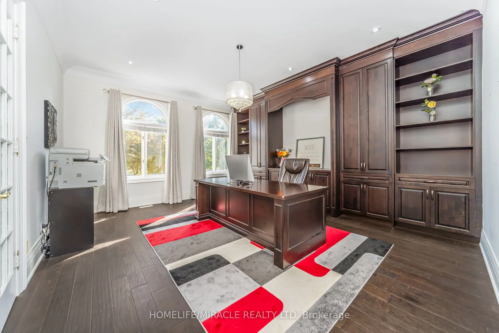 21 Bowman Avenue