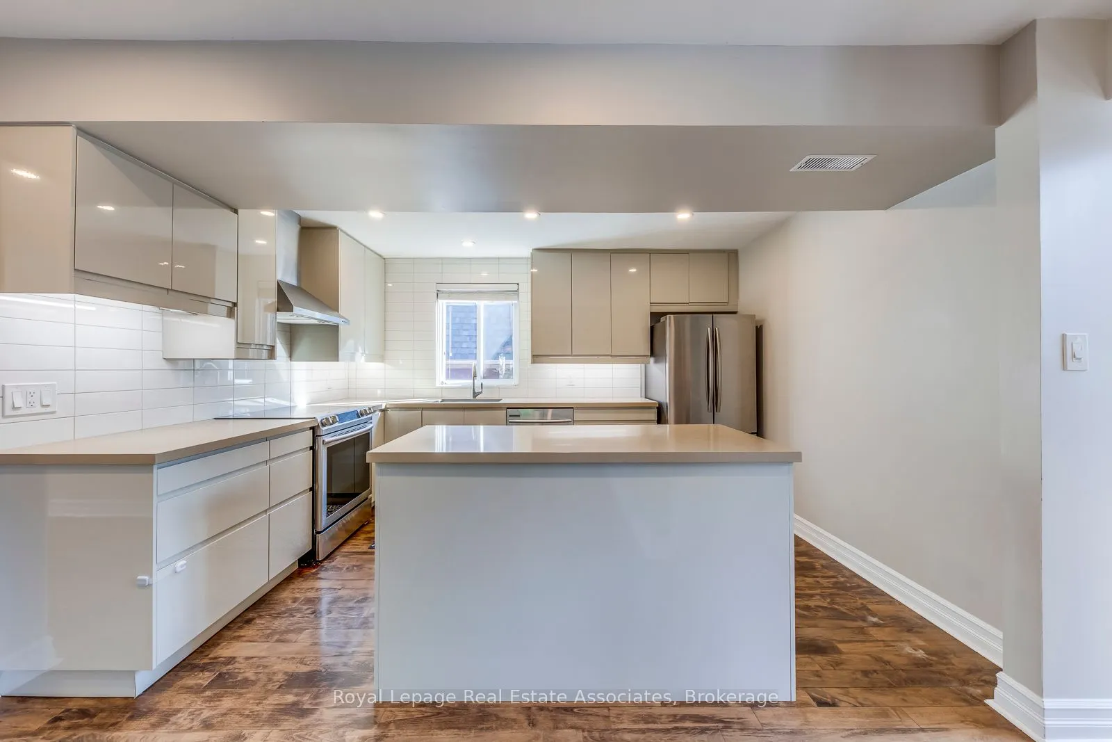 30 Dominion Road, #1