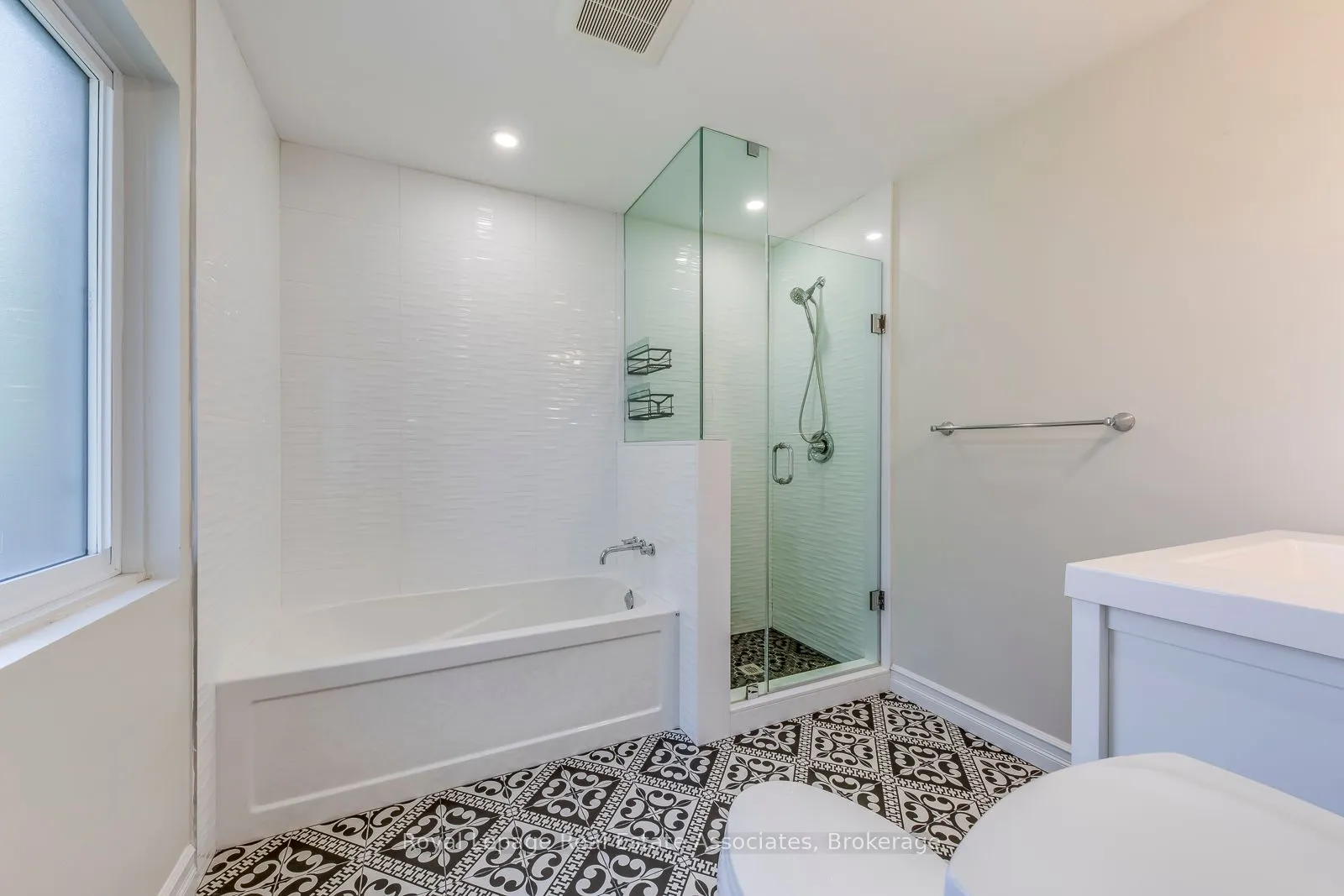30 Dominion Road, #1