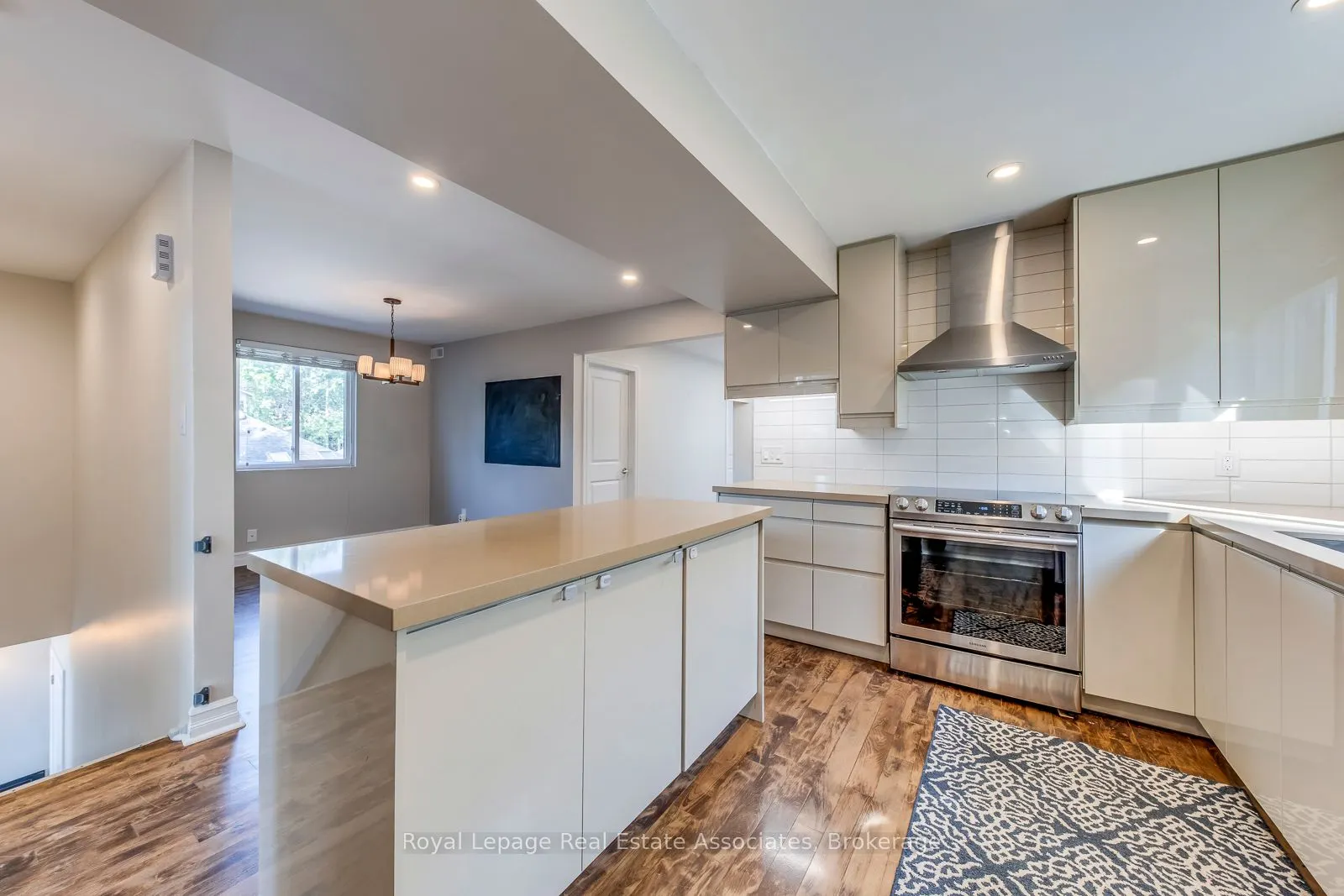 30 Dominion Road, #1