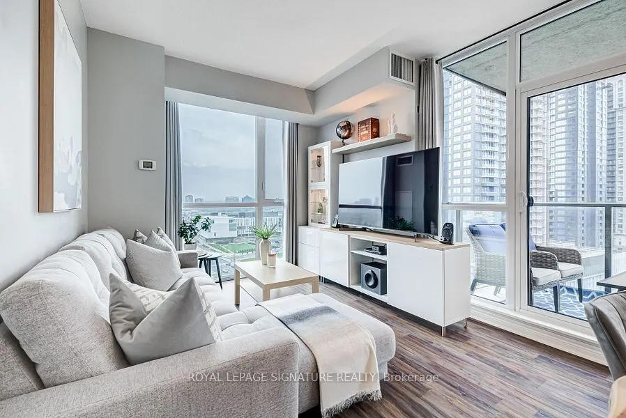 339 Rathburn Road W, #1805