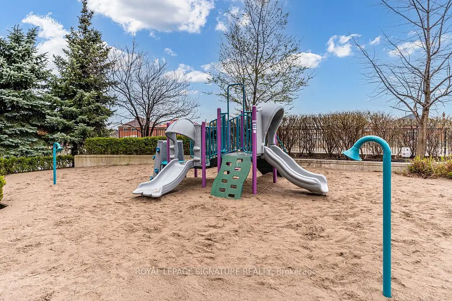 339 Rathburn Road W, #1805