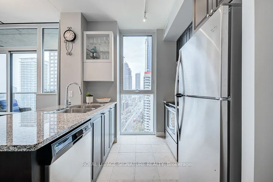 339 Rathburn Road W, #1805