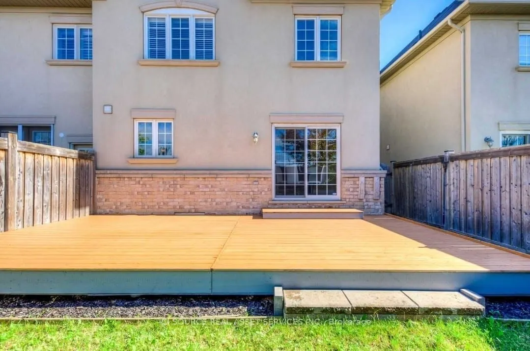 38 Beachville Circle