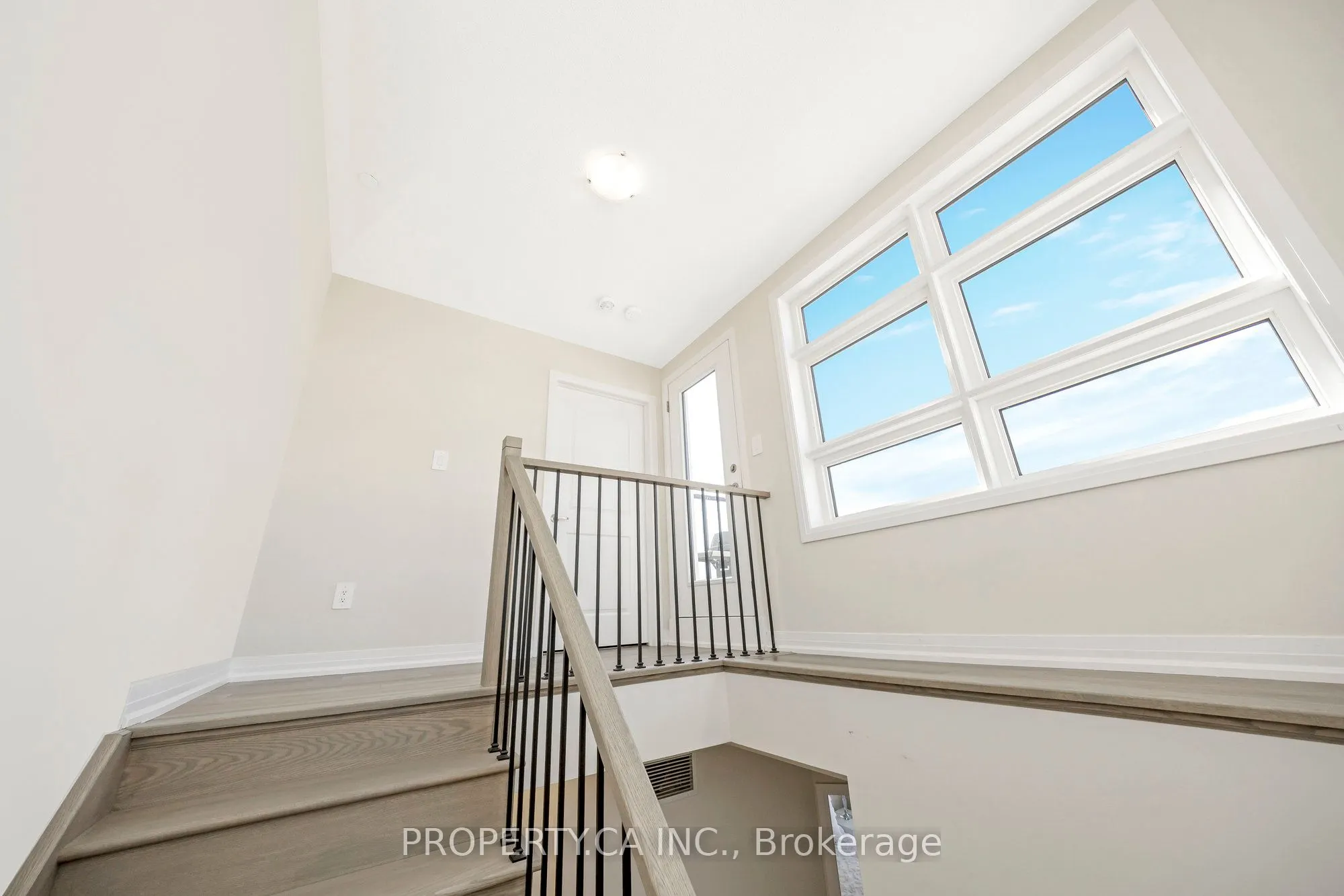 1569 Rose Way, #119