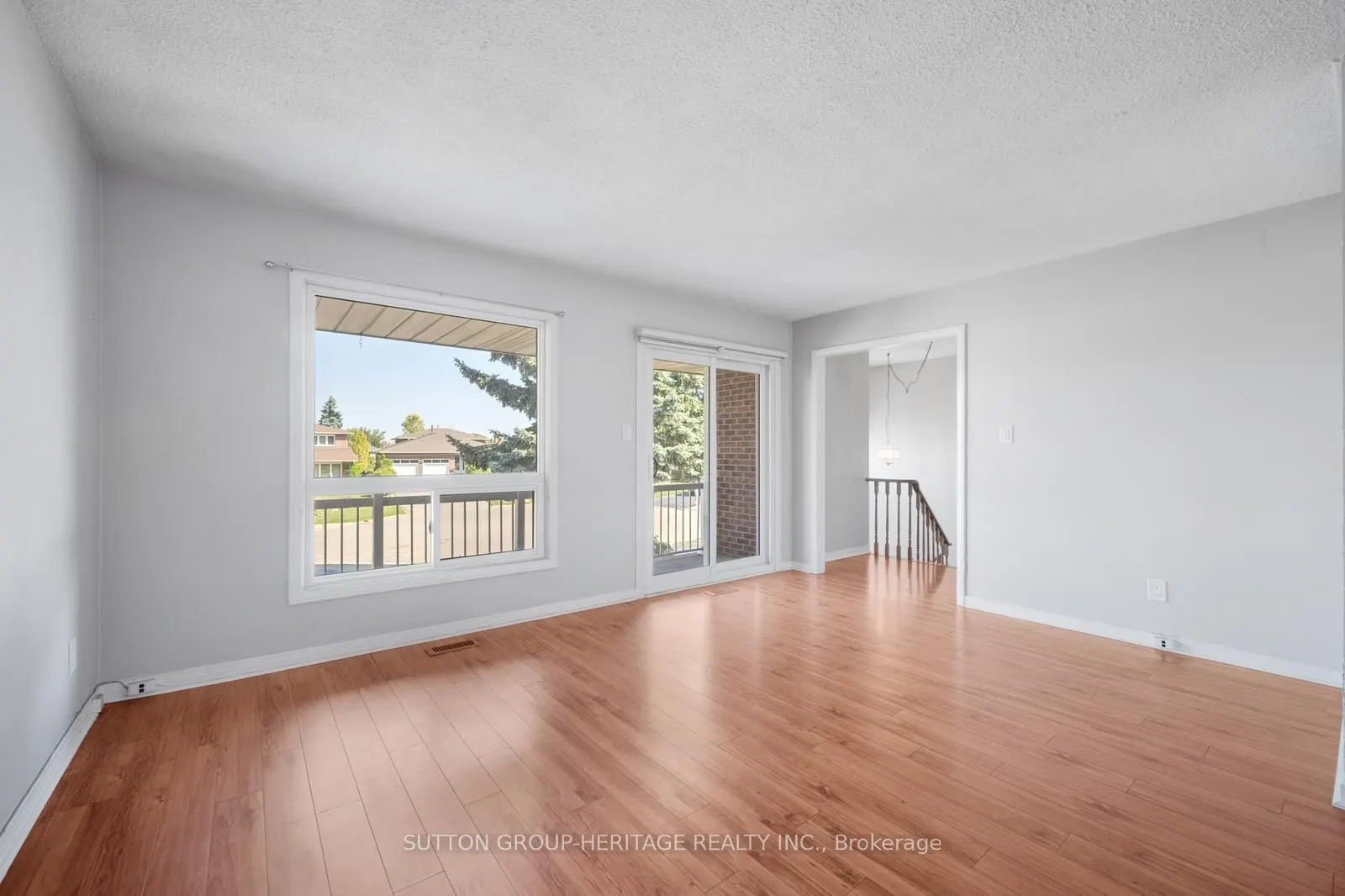 8 Poinsettia Place