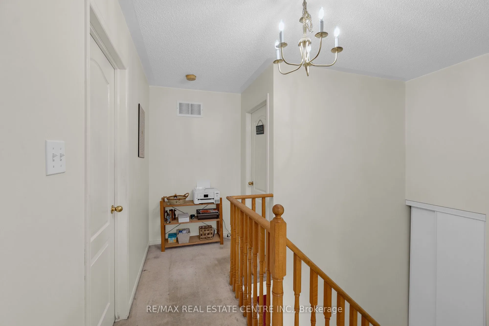 140 Saintsbury Crescent