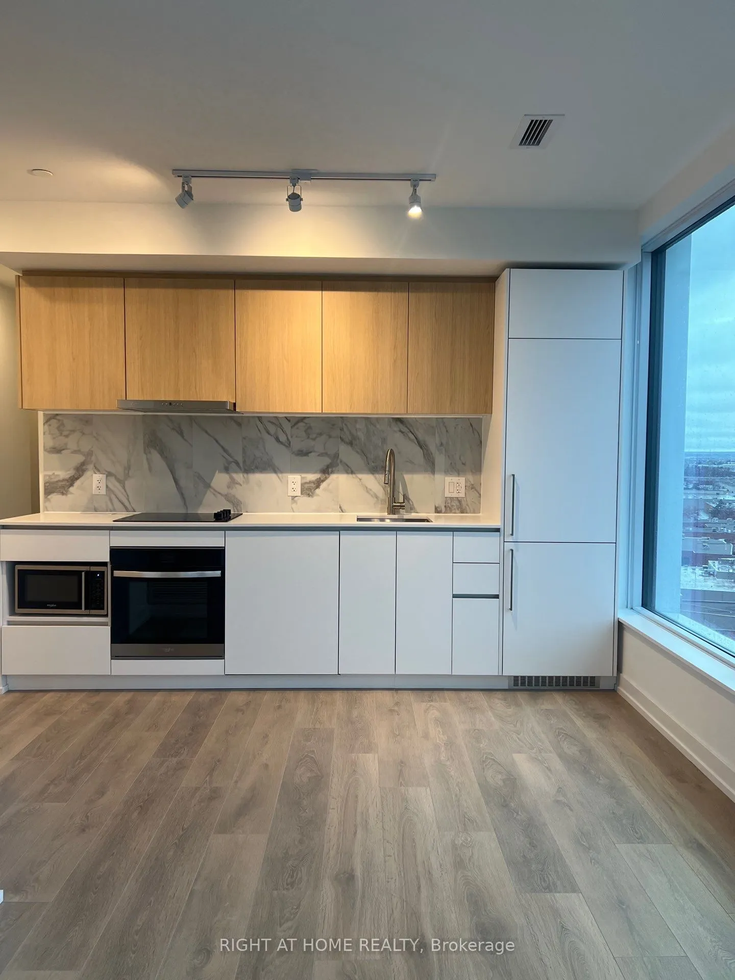 1100 Sheppard Avenue W, #1508