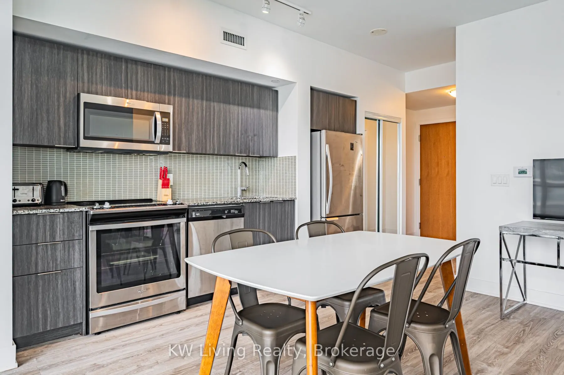 30 Shore Breeze Drive, #1713