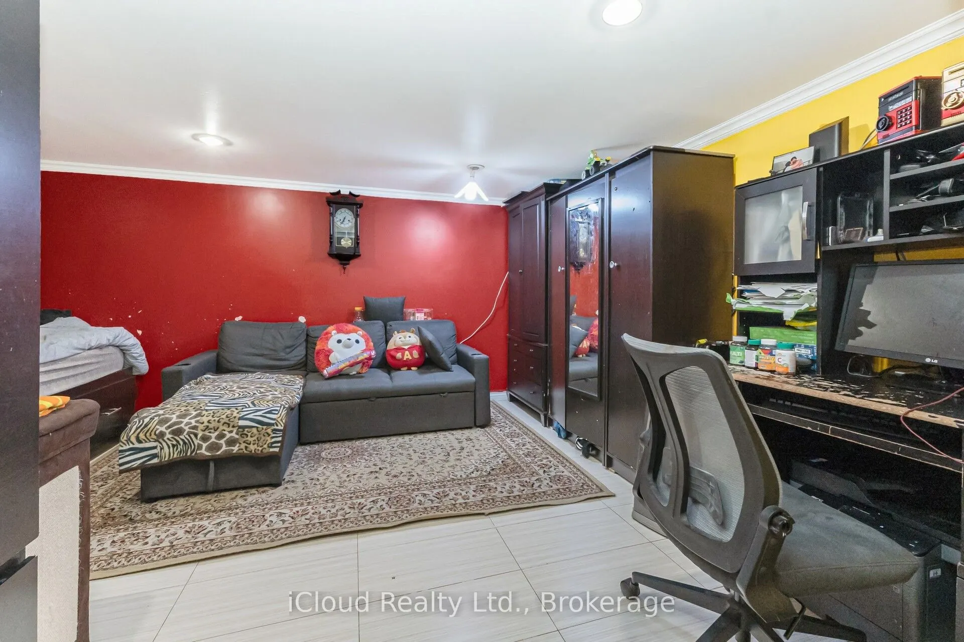 40 Rabbit Lane, #10
