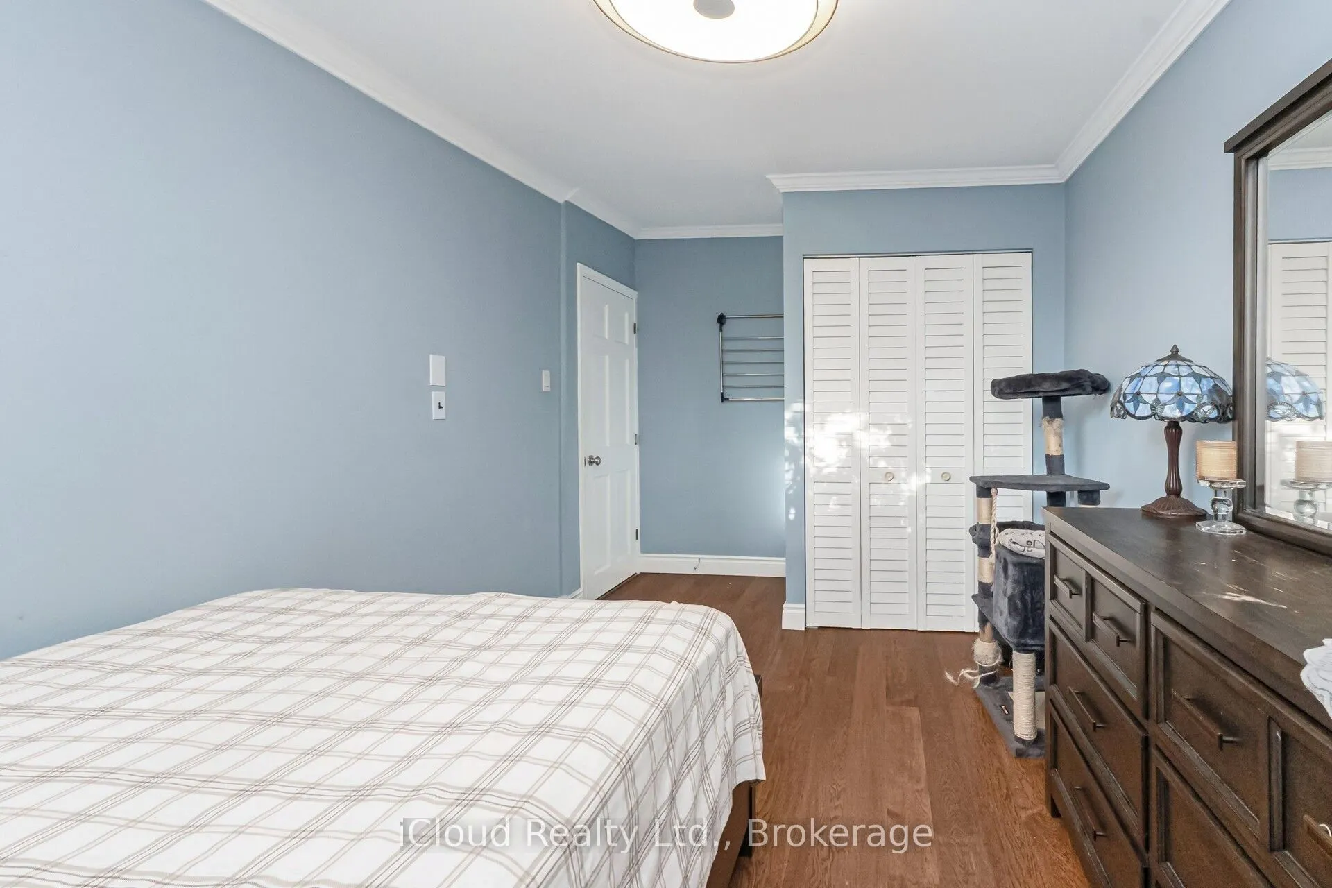 40 Rabbit Lane, #10