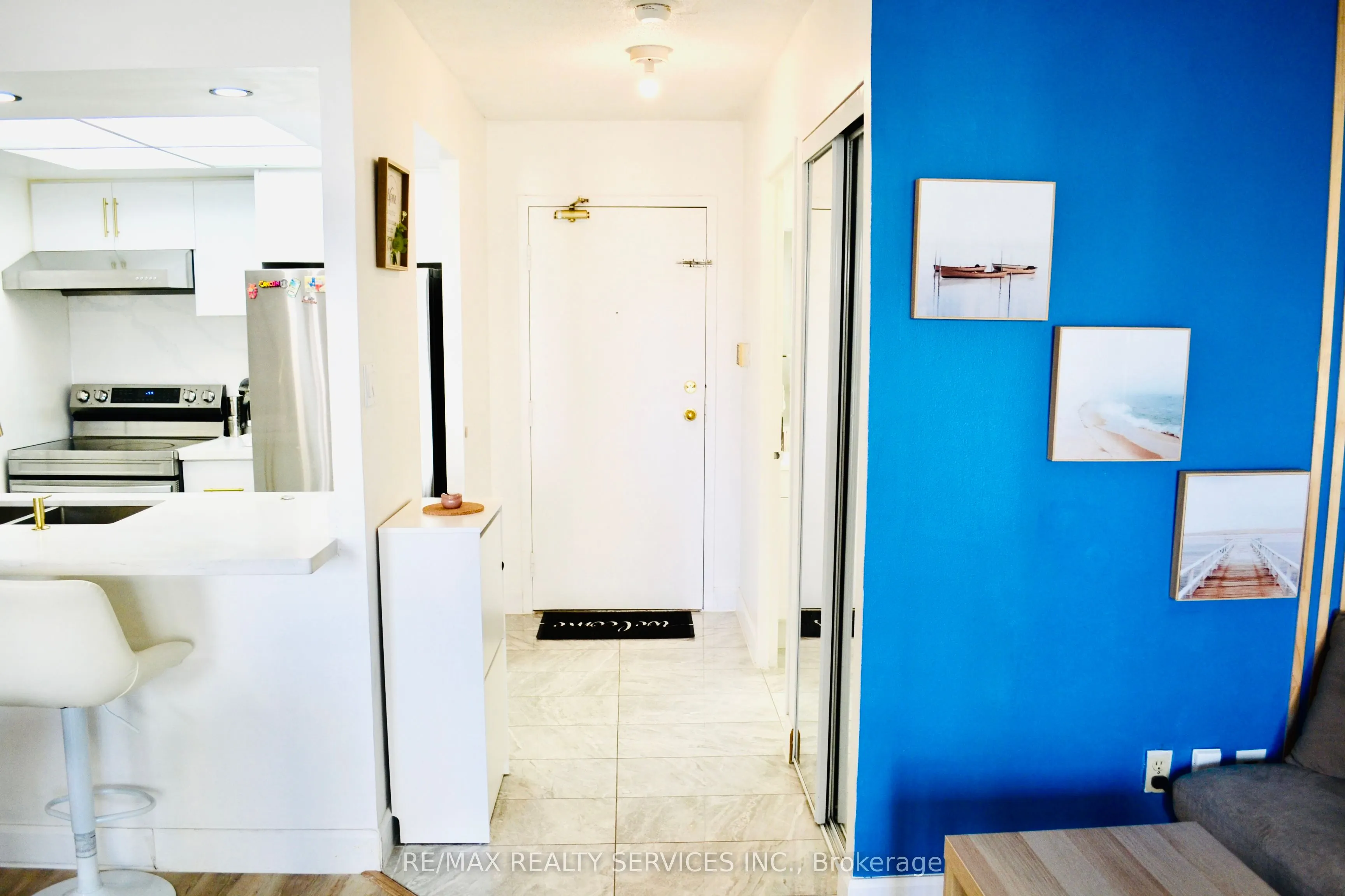 285 Enfield Place S, #1001