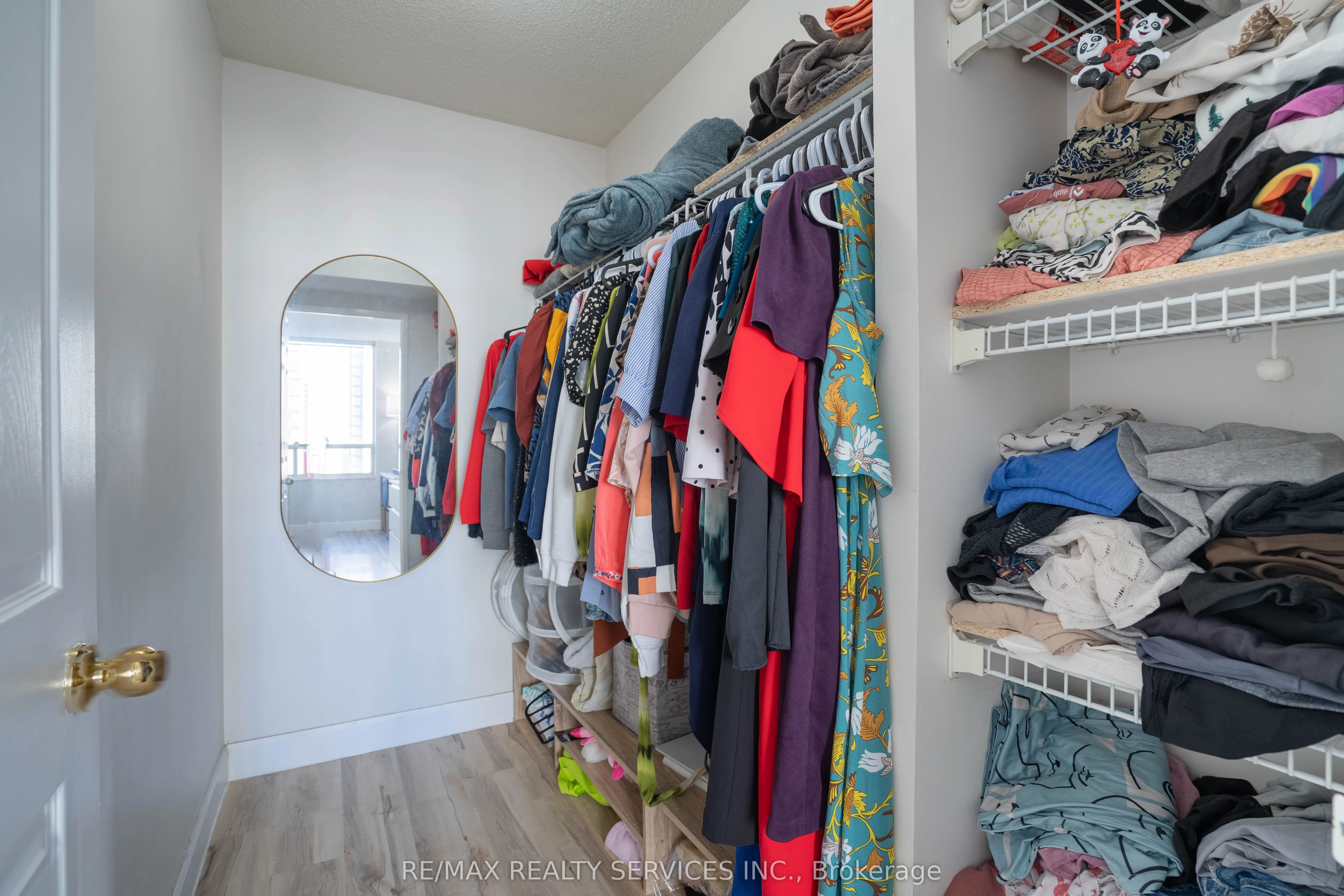 285 Enfield Place S, #1001
