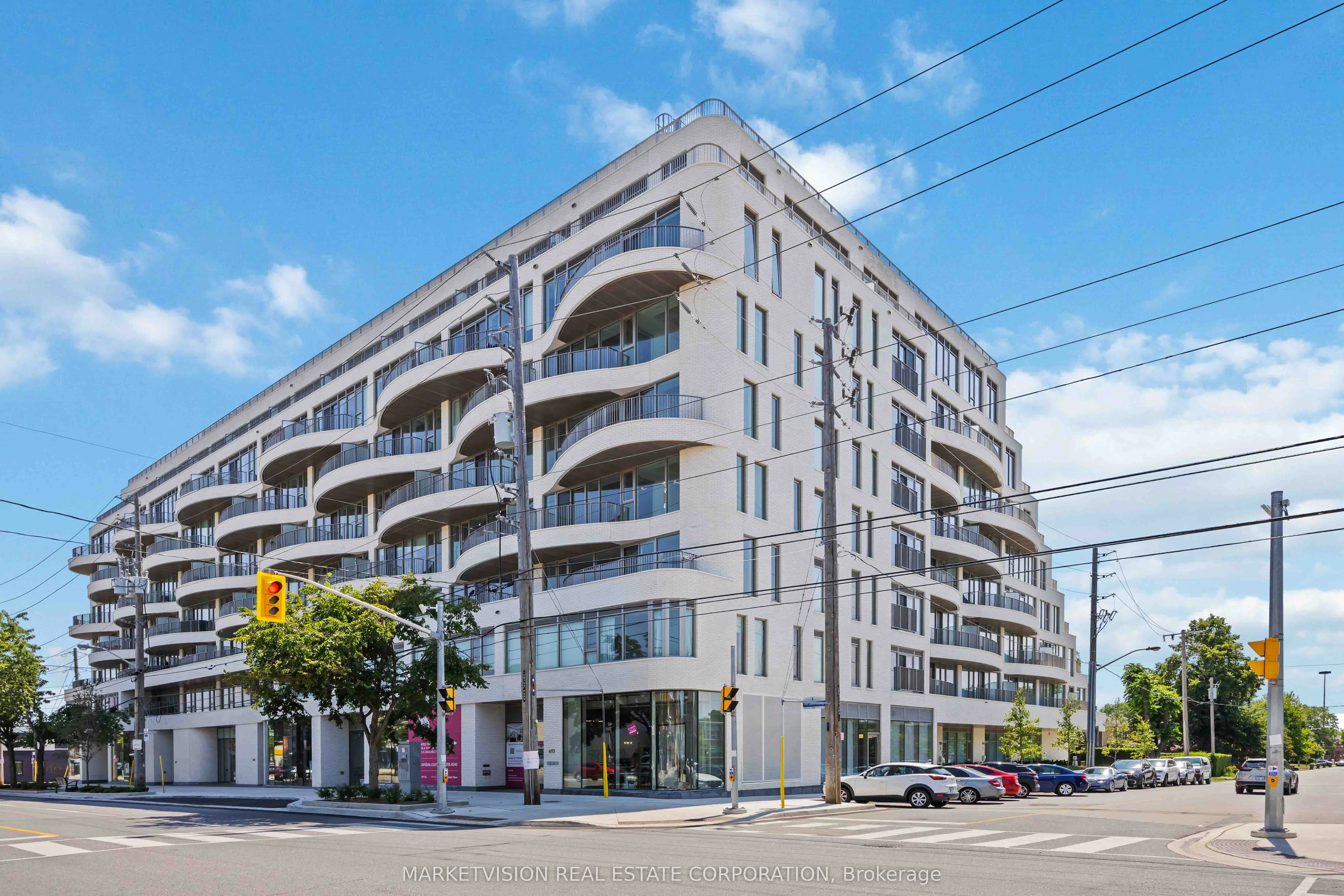 689 The Queensway, #526