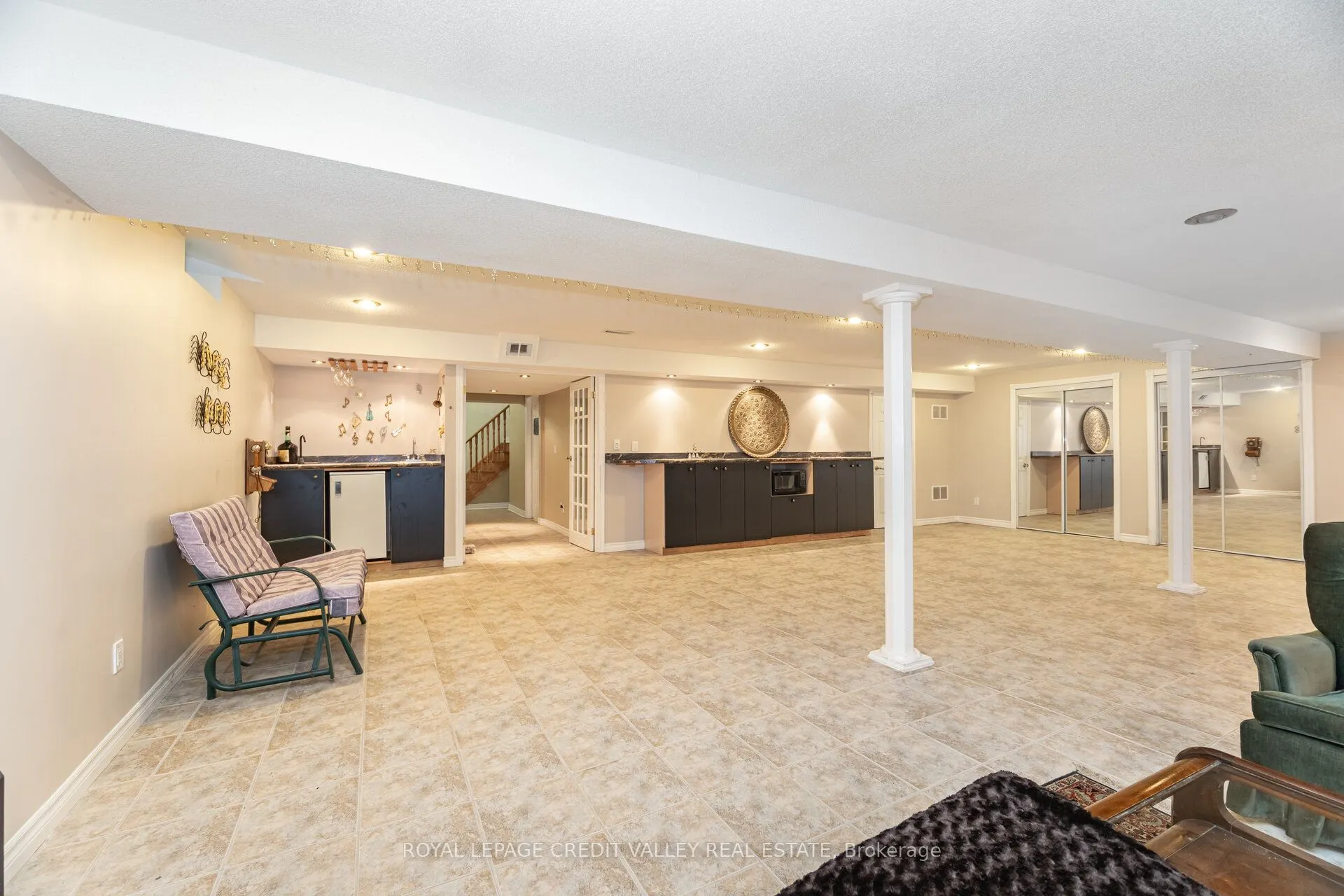 91 Trailside Walk