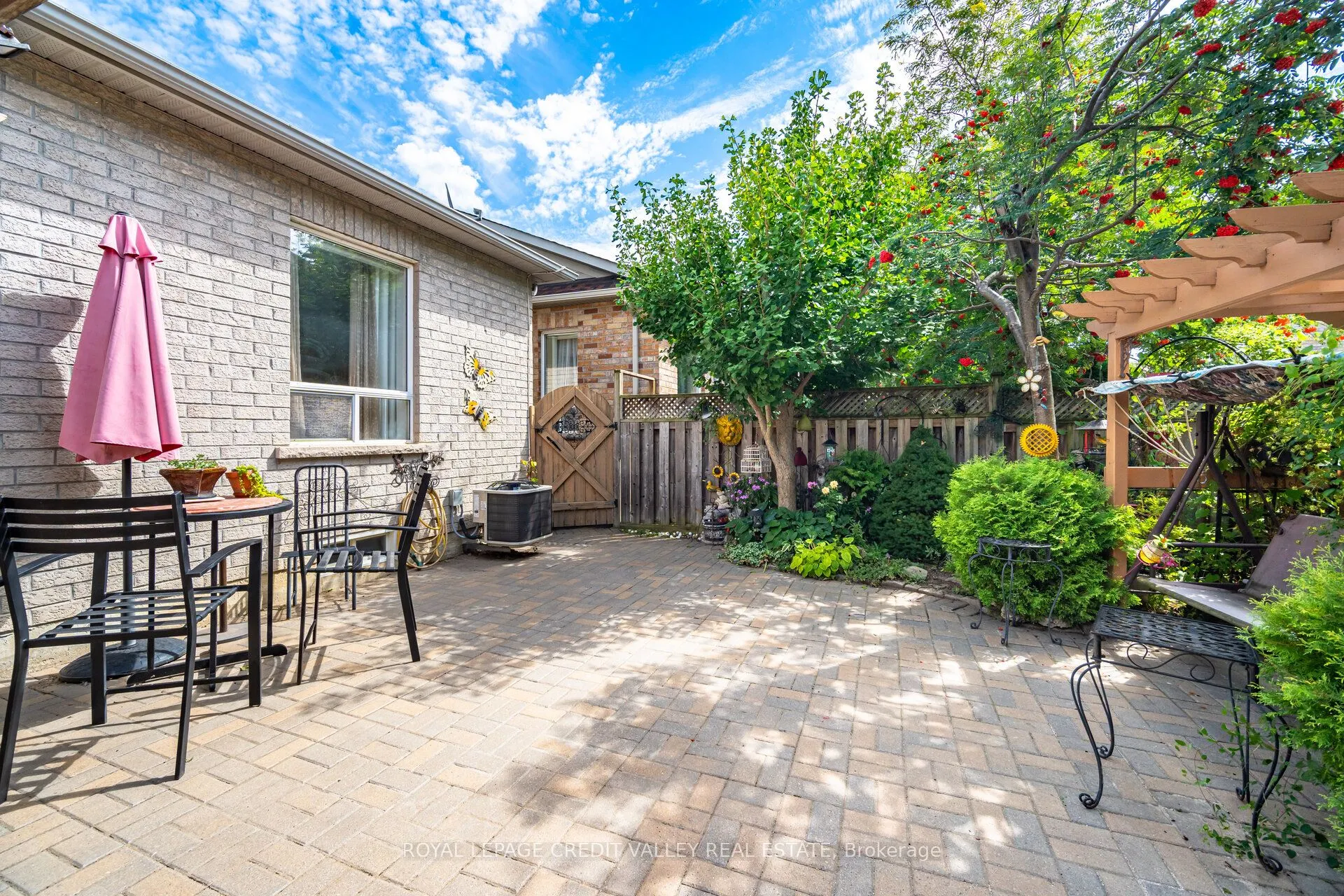 91 Trailside Walk